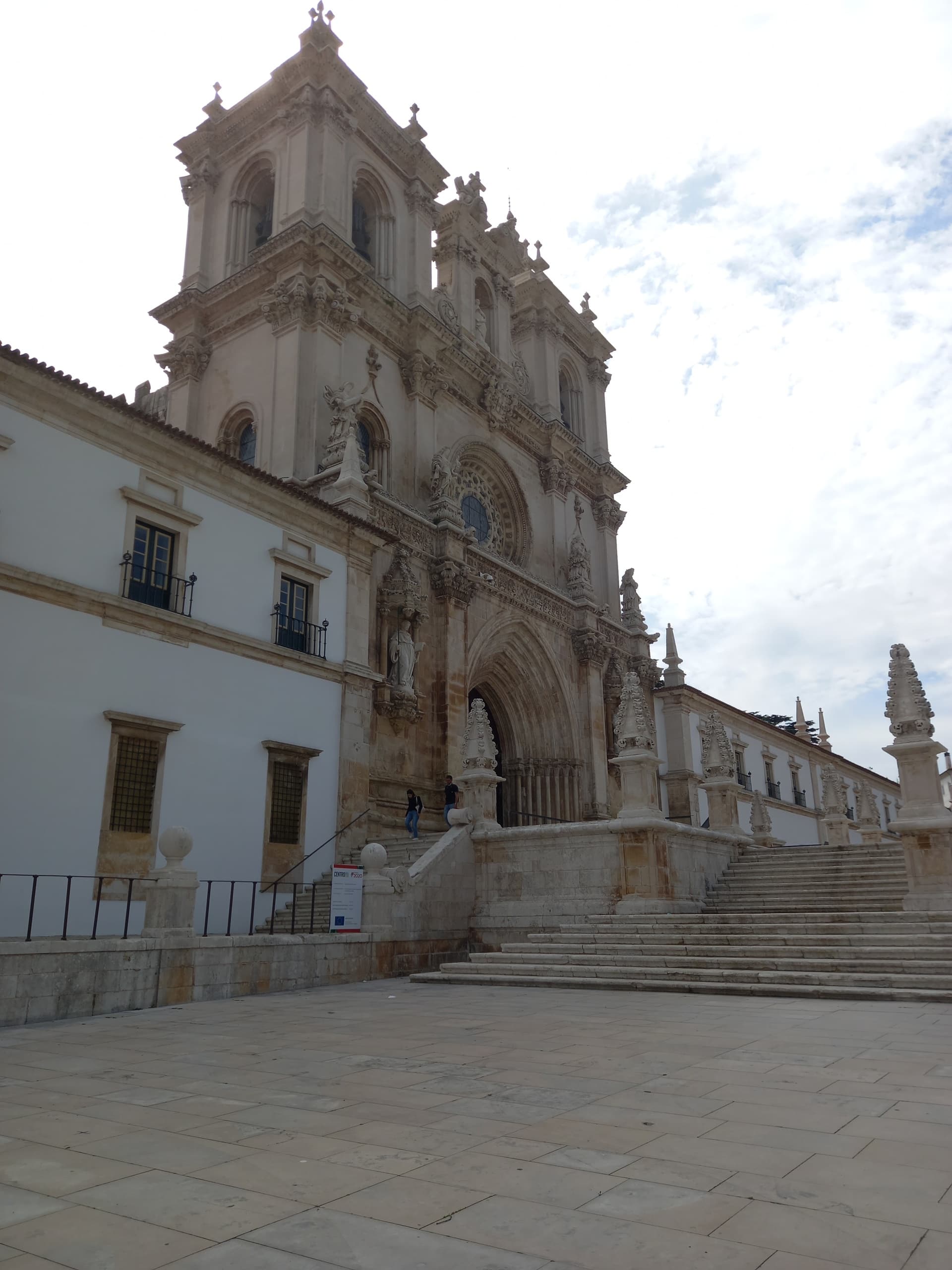 Alcobaça Monastery Tour with Silver Coast Travelling