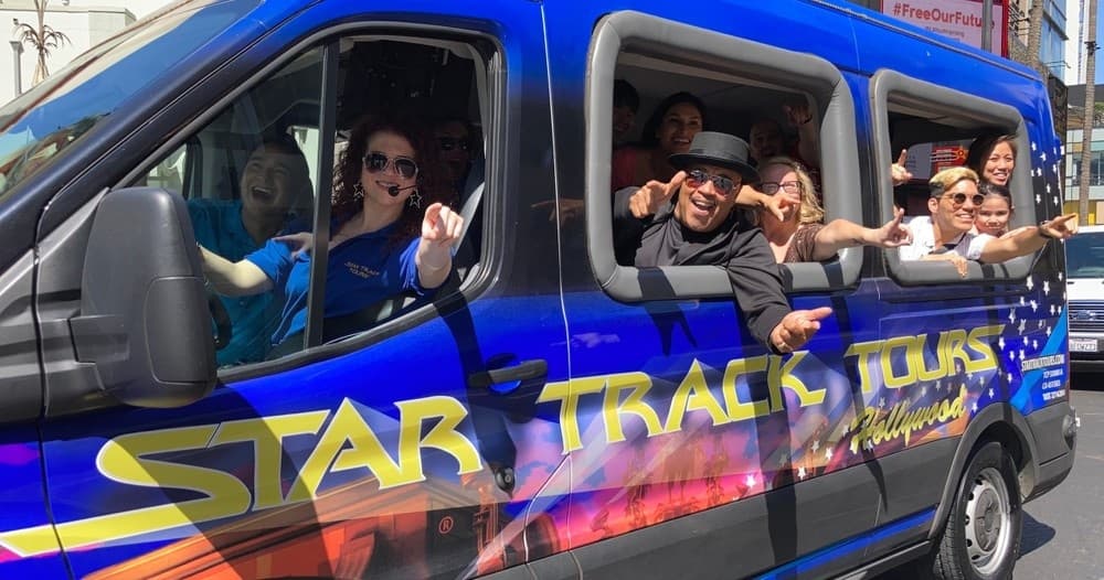 Day Star Tour: Explore Hollywood’s Iconic Highlights
