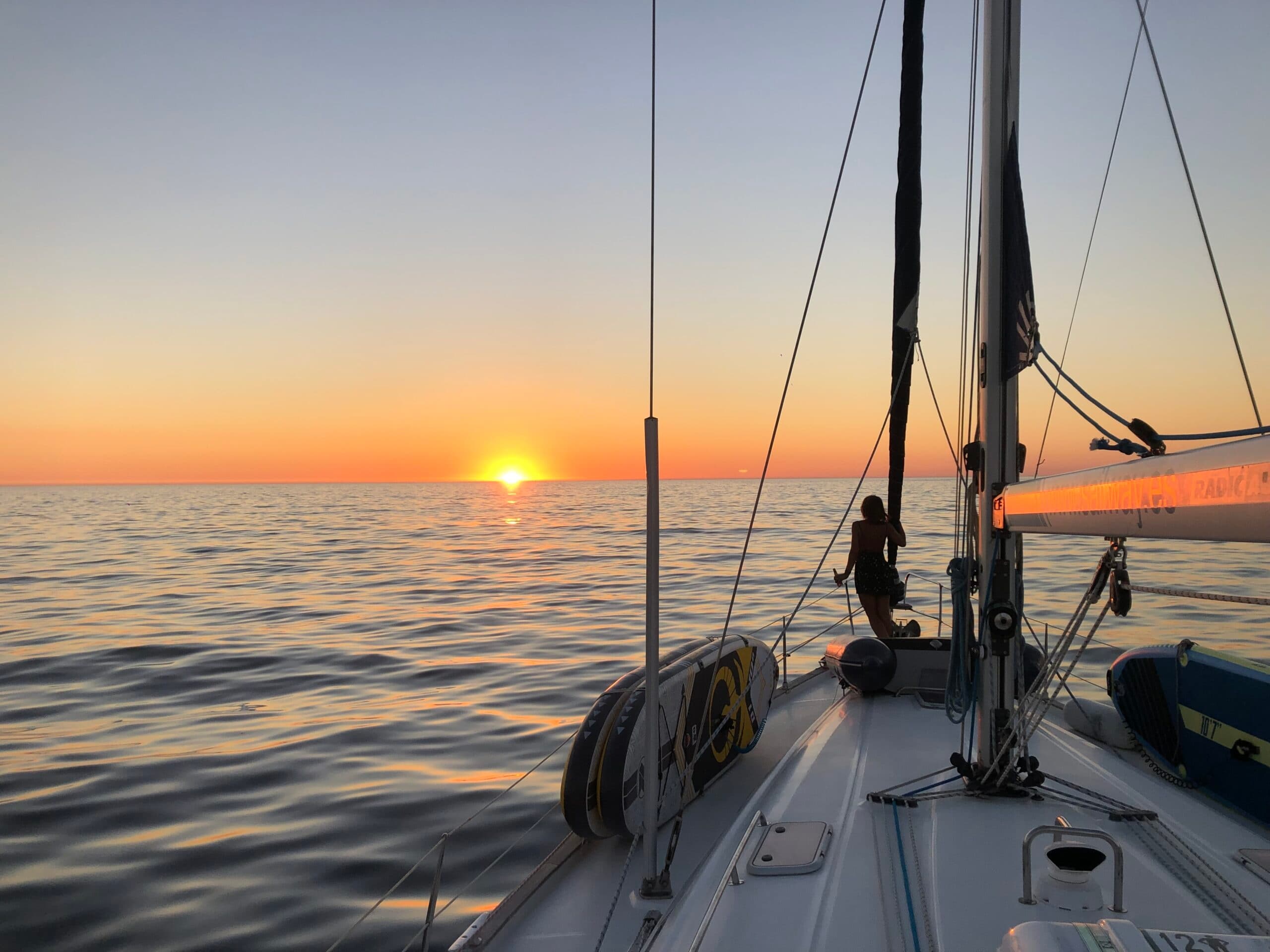 Sunset Sailing in Lagos with Cruzeiros da Oura