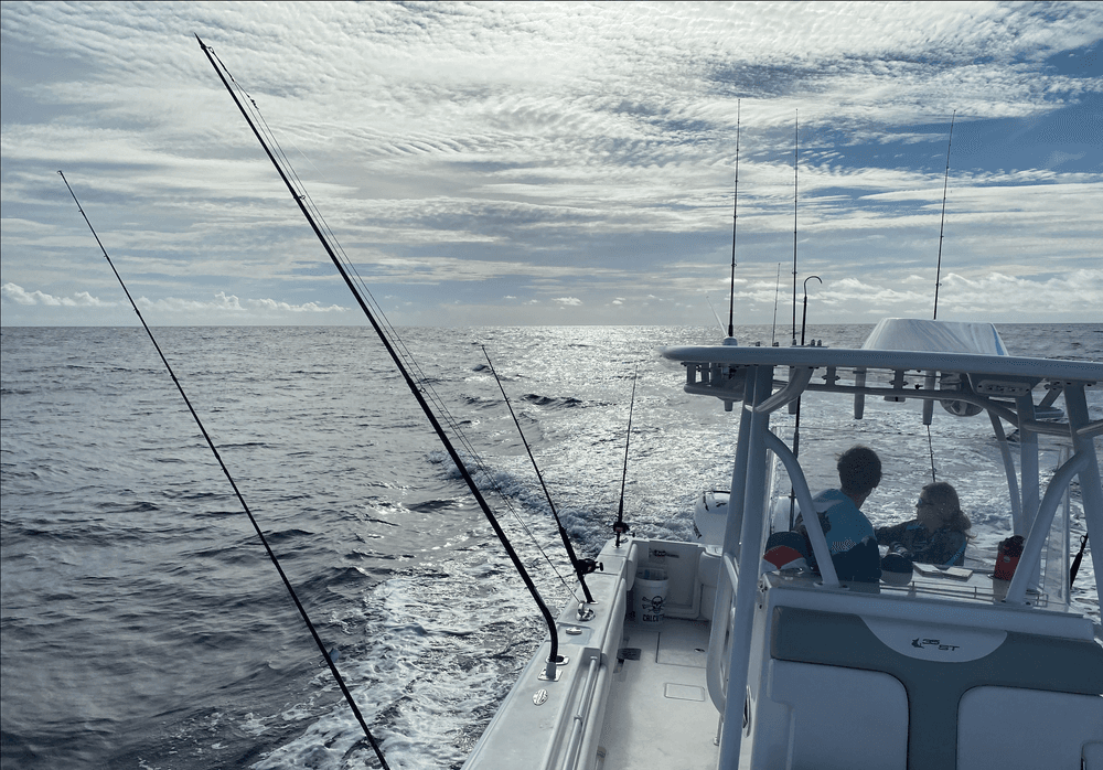 Off the Hook Marathon Charters team