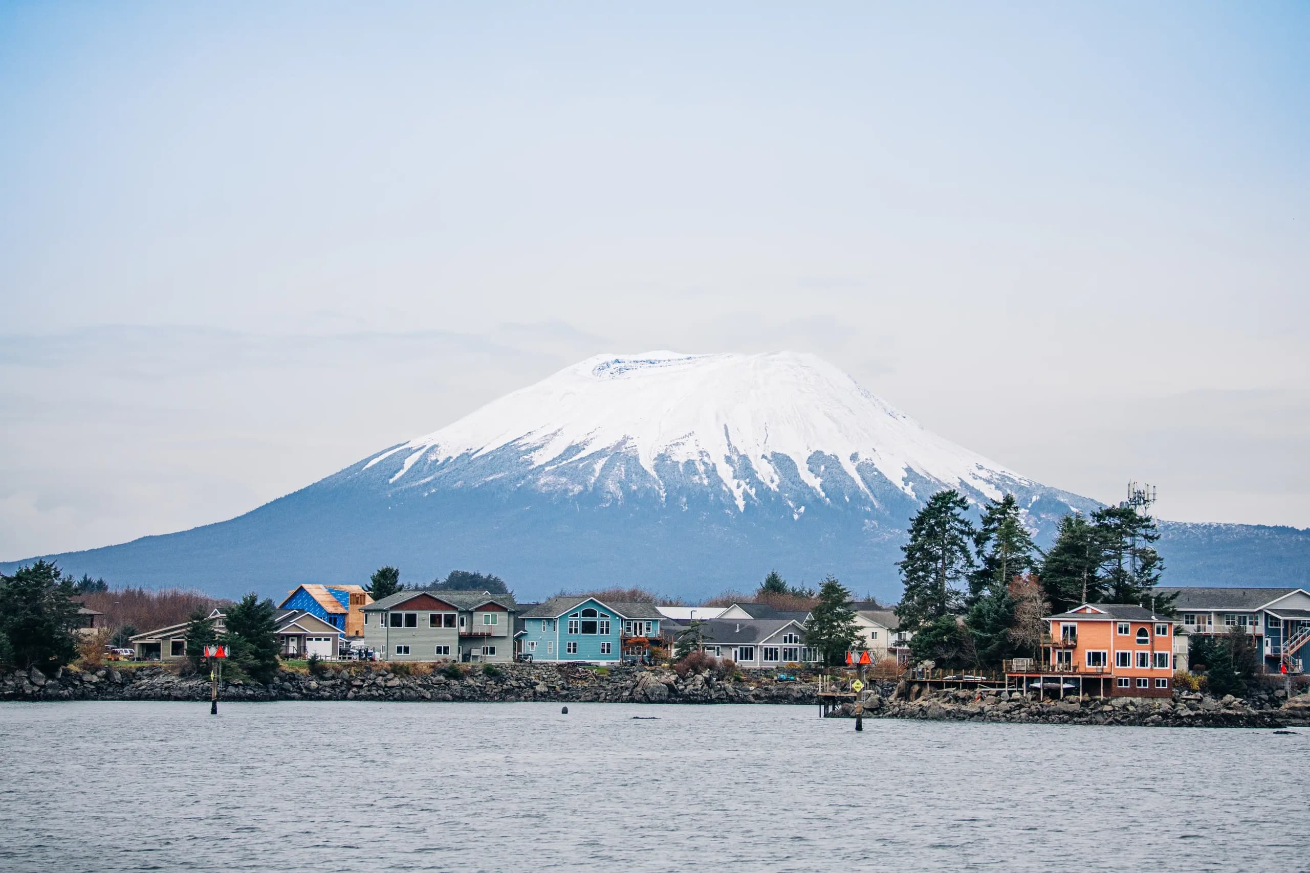Islands of Wonder: Small-Group Wildlife Cruise & Remote Beach Landing in Sitka photo 4