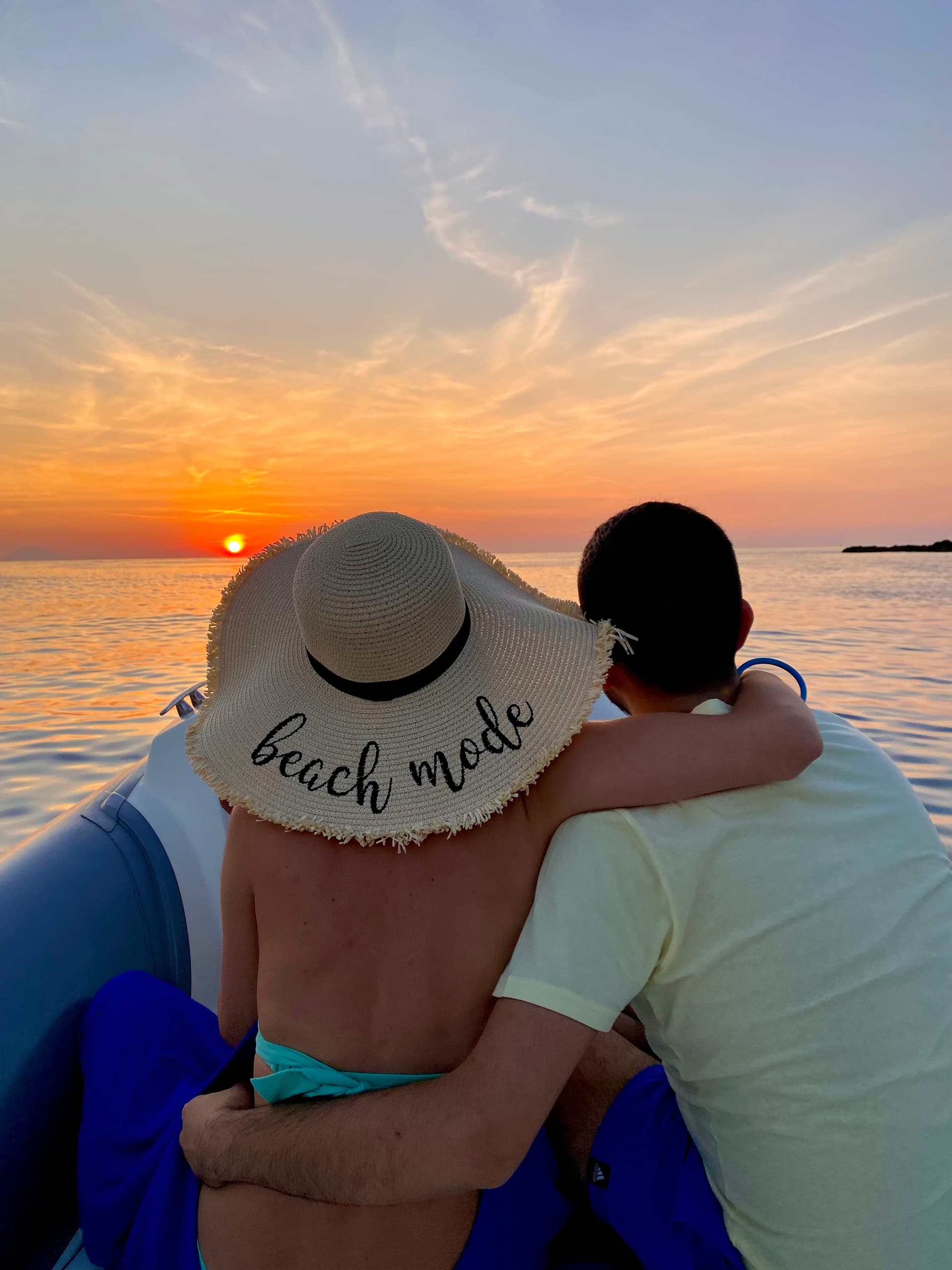 Water Activities & Outdoor Dining in Tropea with Marloto Tropea