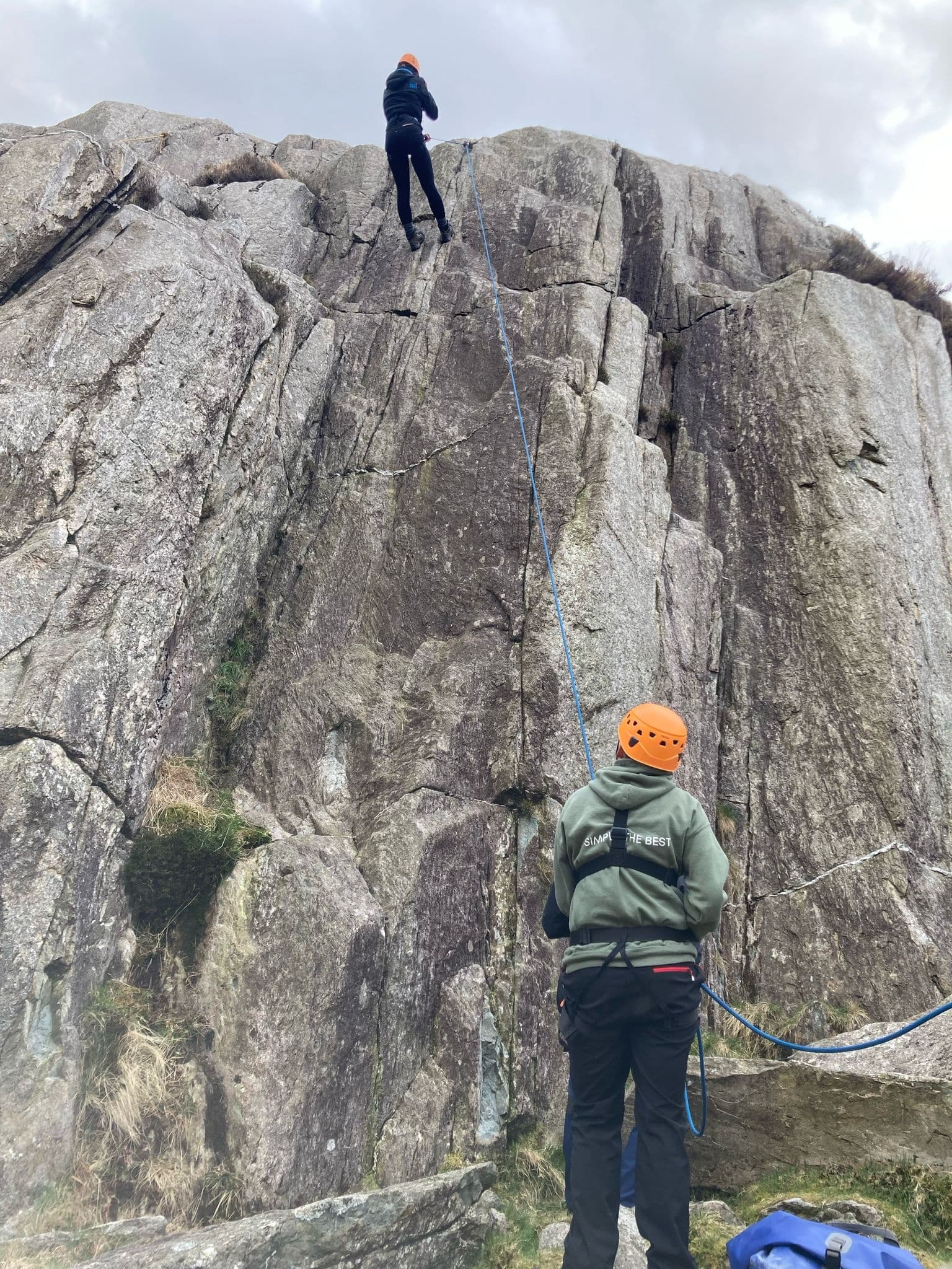 Guided Slate Climbing & Abseiling in Llanberis: 3-Hour Sessions on Dinorwic Quarry and Snowdonia Crags photo 3