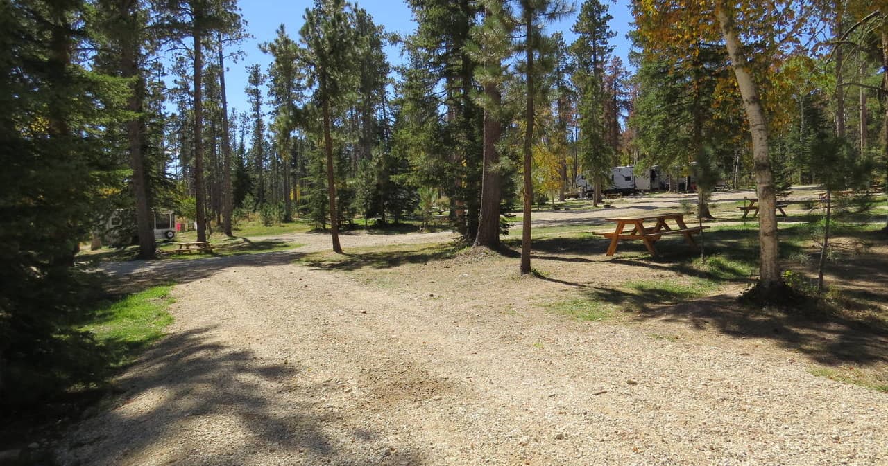 Camping & RV at Mystic Hills Hideaway in Nature