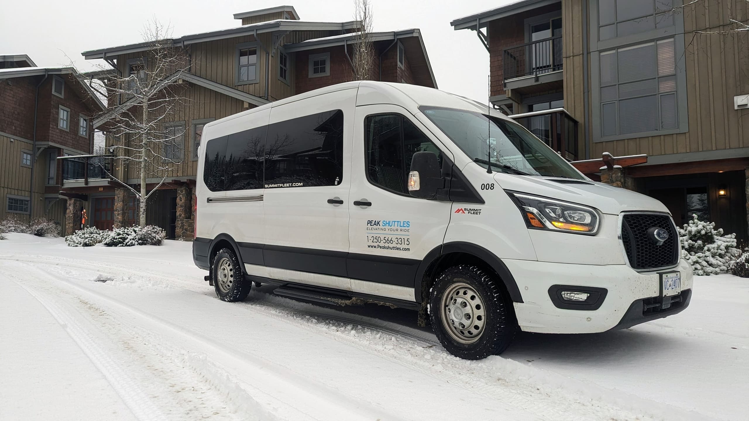 Kamloops Blazers Shuttle Service by Peak Shuttles Ltd.