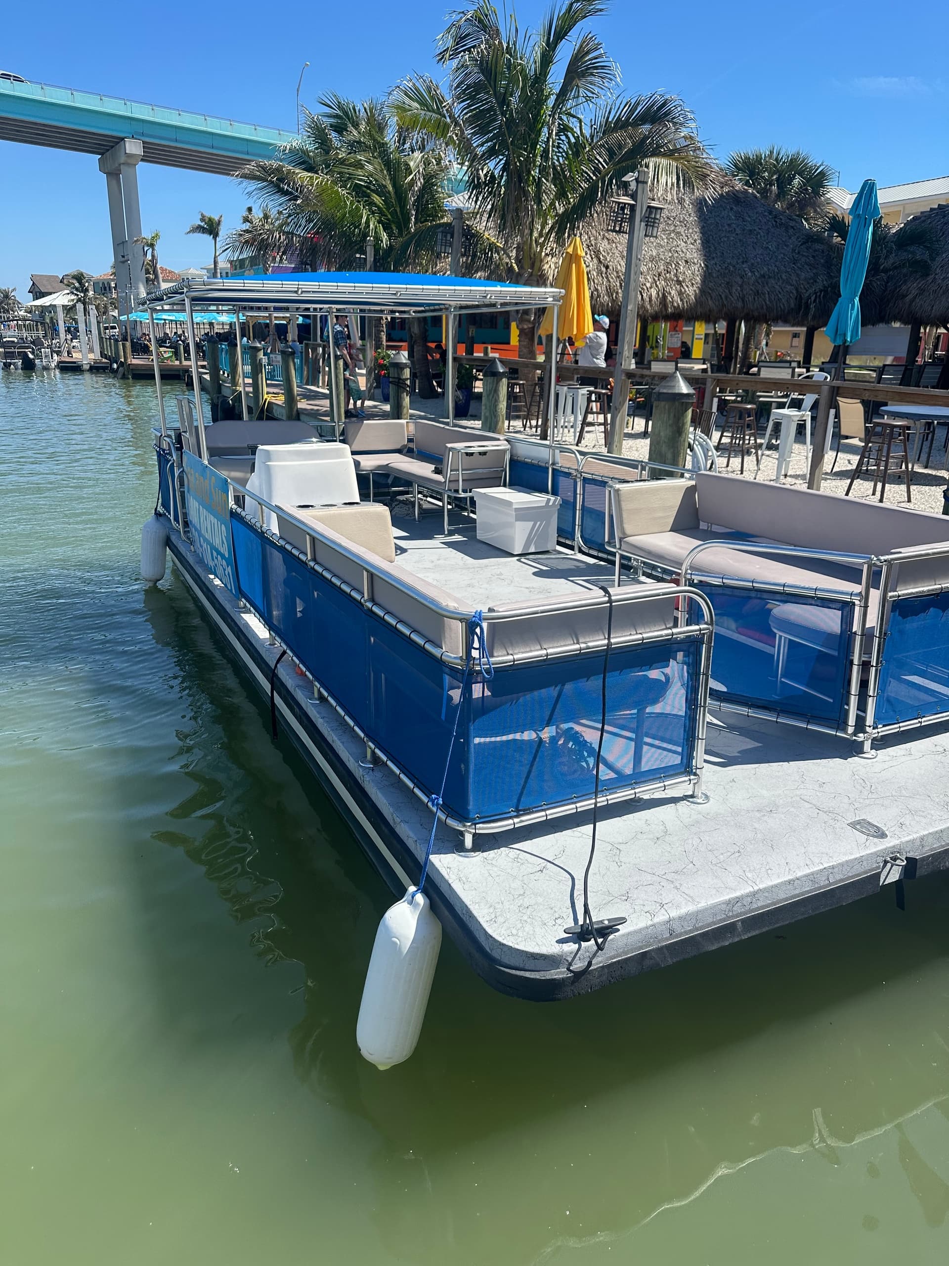 Pontoon Boat Rentals in Fort Myers Beach with Sea and Sun Boat Rentals
