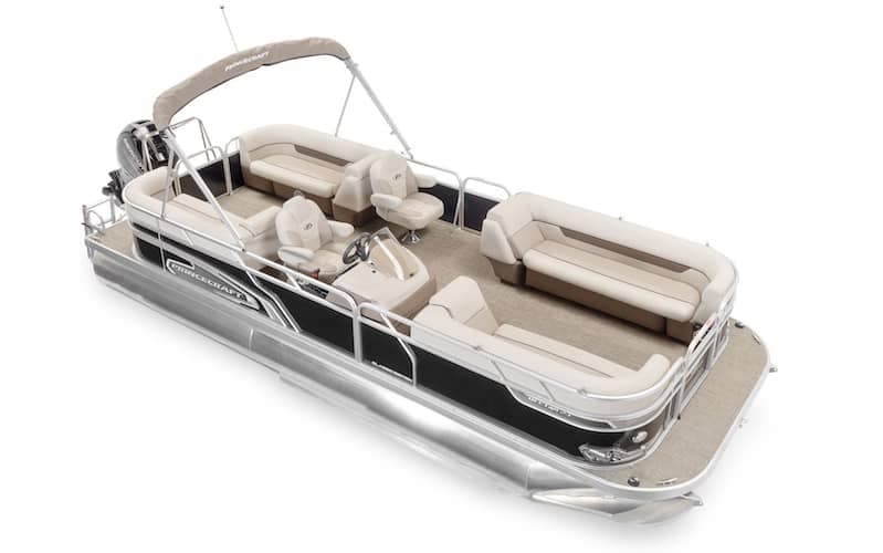 Pontoons at Saint-Donat: Marine St-Donat’s Lake Adventures