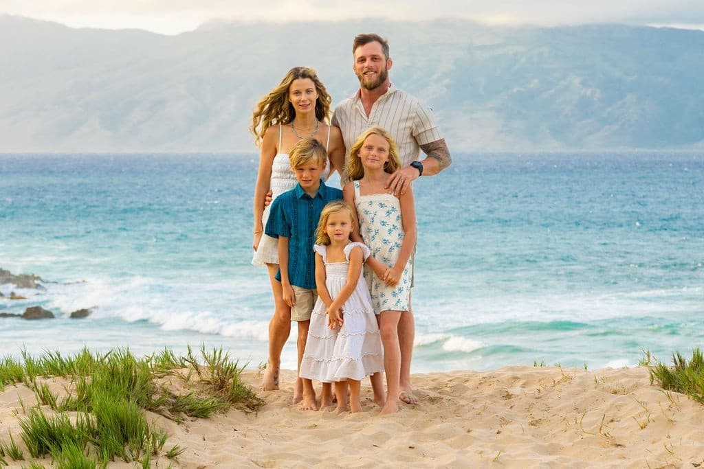 Sunset Quick Beach Portraits in Lahaina: 30-Minute Pro Sessions on West Maui photo 3