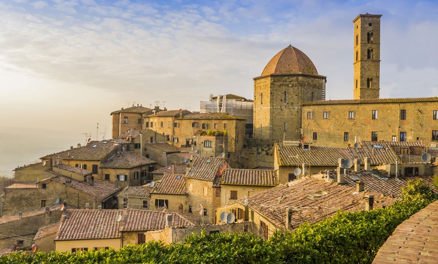 Volterra Walking Tour with Bologna Tour: A Historic Journey