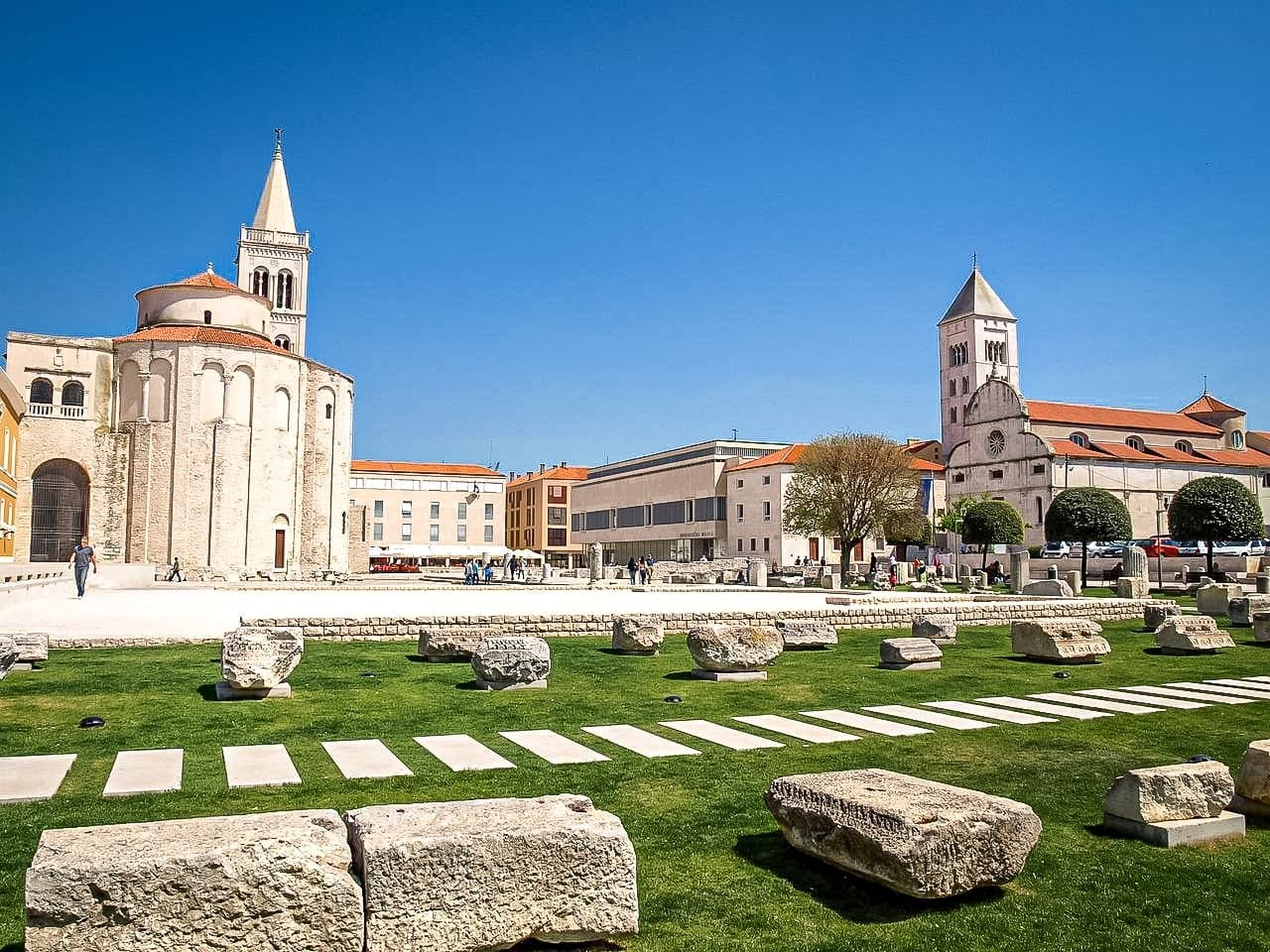 City Walking Tour in Zadar with Walkative!