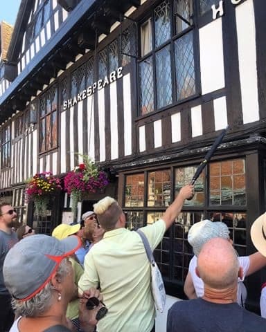 Discover Stratford in 60 Minutes: A Guided Town Walk Through Stratford-upon-Avon photo 1