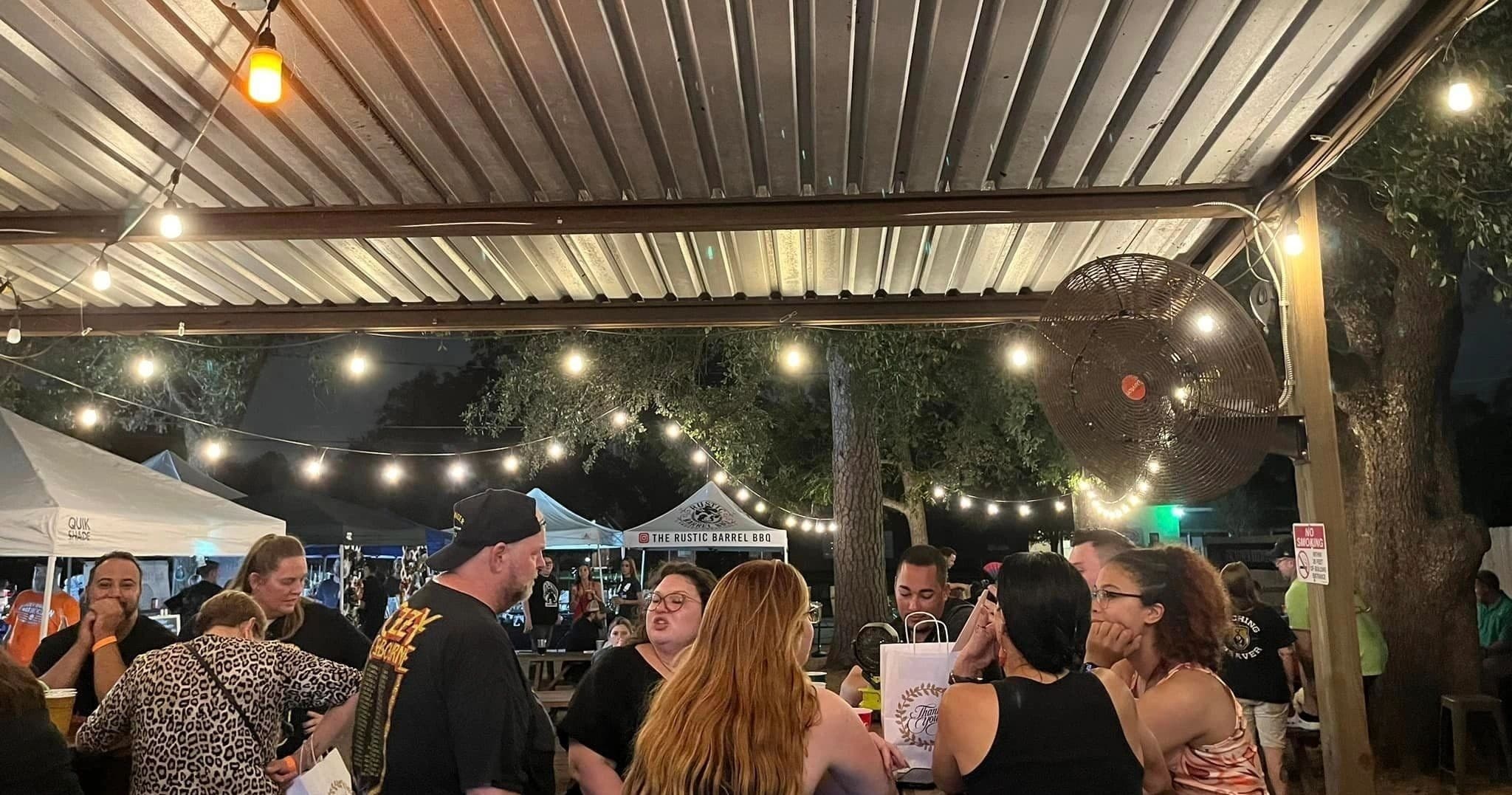Nightlife & History: Private Boos & Brews Haunted Pub Crawl in Old Town Spring