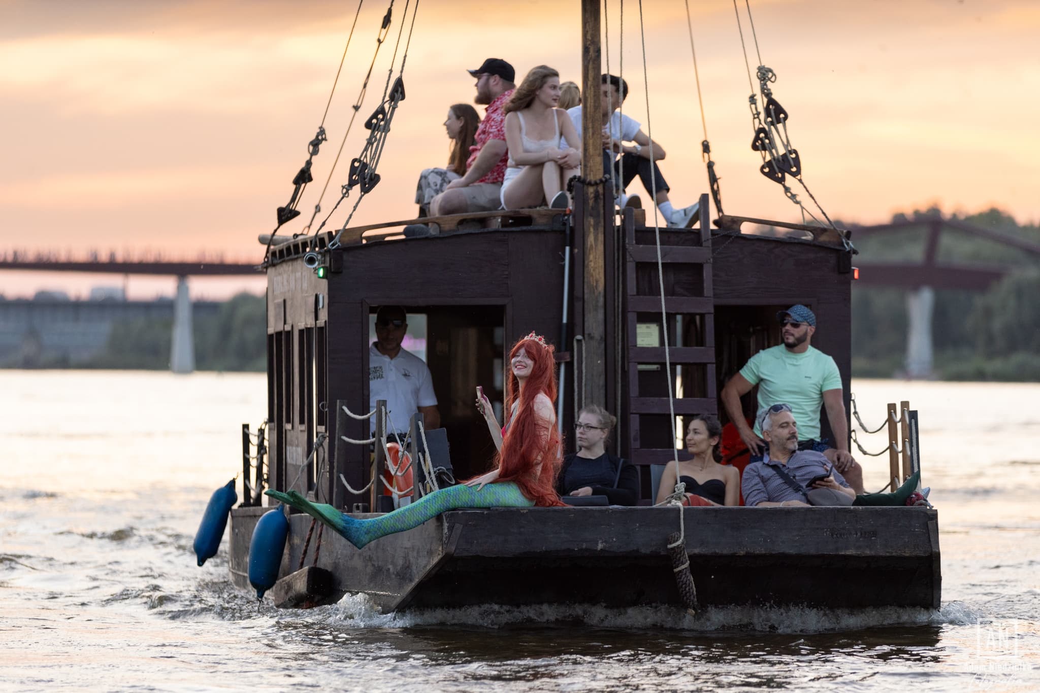 Vistula River Cruise in Warsaw by KRYPA SPÓŁKA Z OGRANICZONĄ ODPOWIEDZIALNOSCIĄ