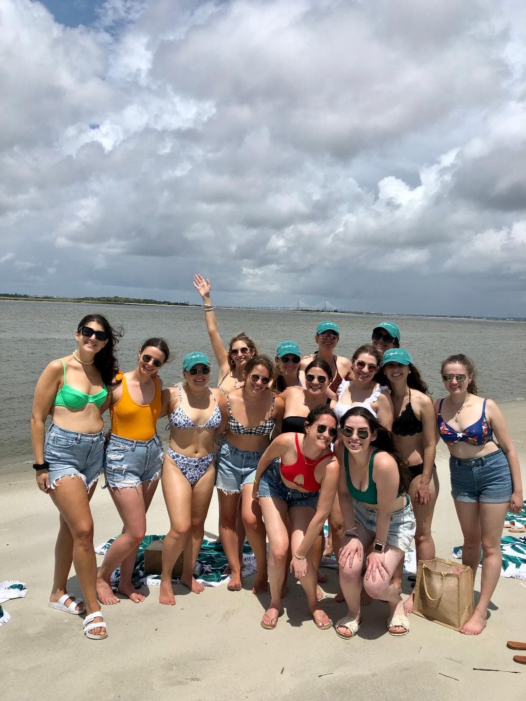 Charleston Party Boat: Harborview Charters Booze Cruise