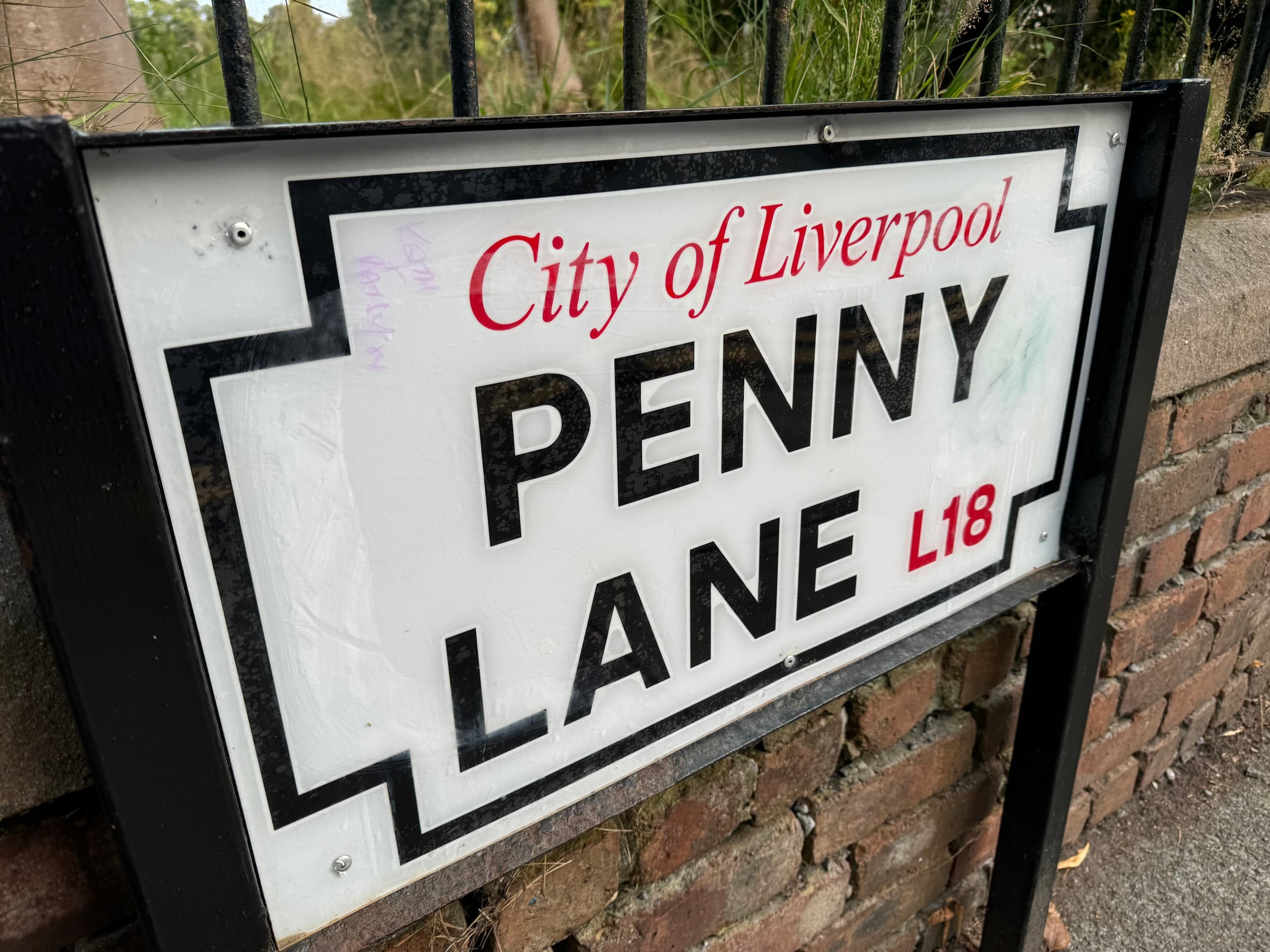 Liverpool Highlights & Mersey Ferry: Full-Day Guided City Tour photo 4