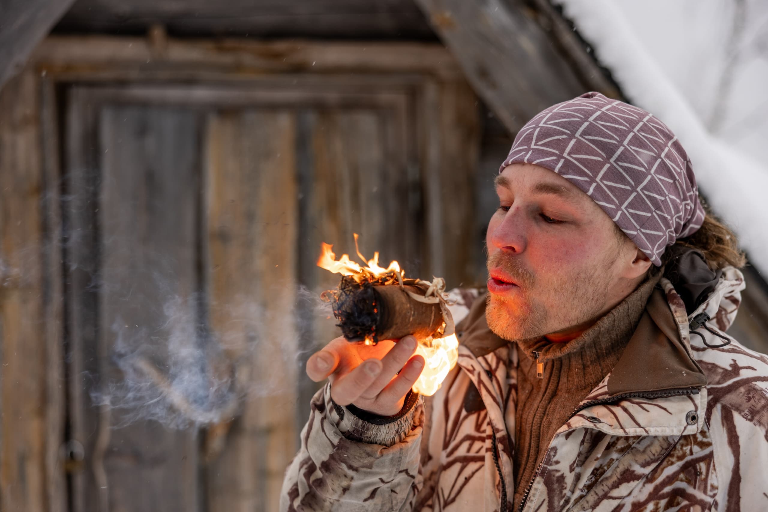 Arctic Bushcraft Skills: Learn Firemaking & Shelter Building in Pelkosenniemi, Finland photo 3