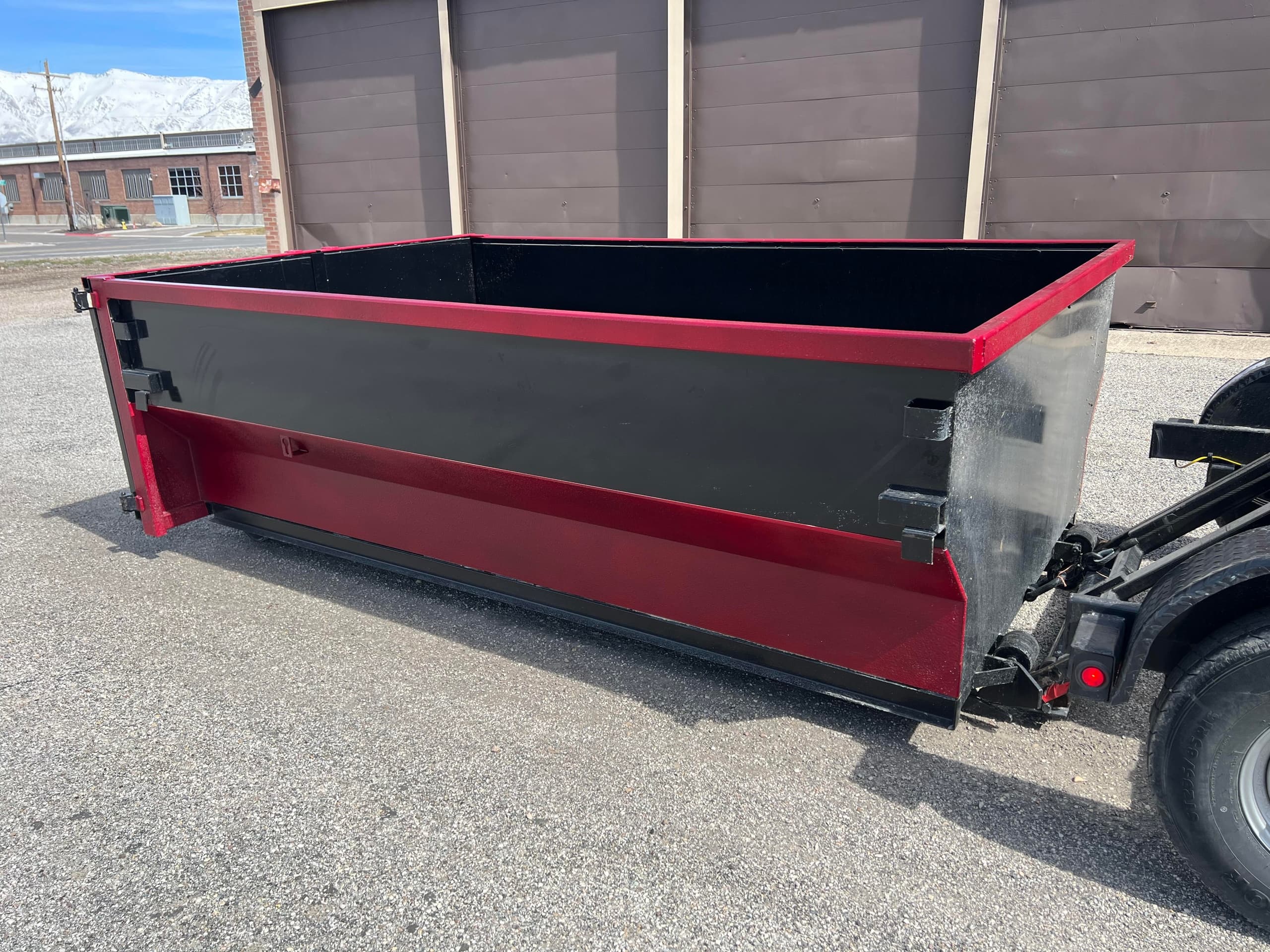 Efficient Waste Solutions with NorthSlope Containers in Ogden