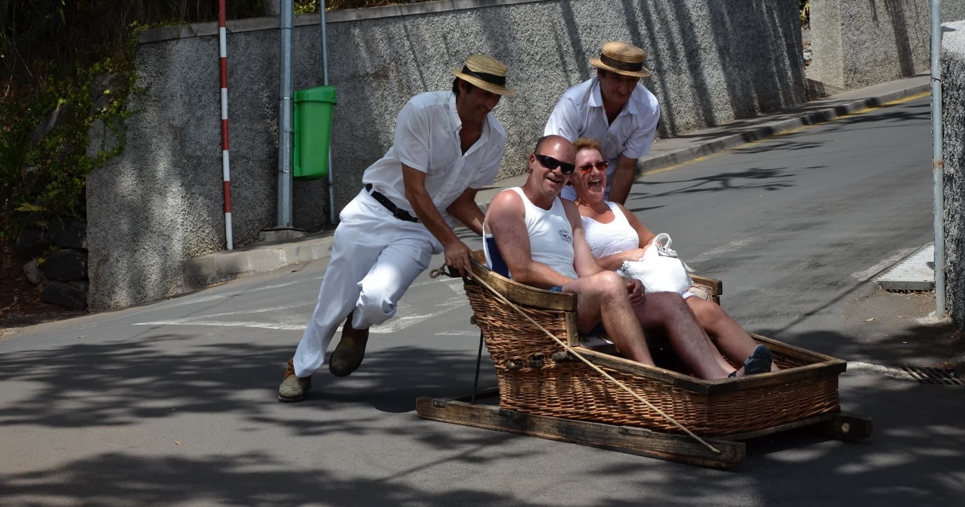 Tuk-Tuk & Toboggan Tour in Funchal with Madeira Happy Tours