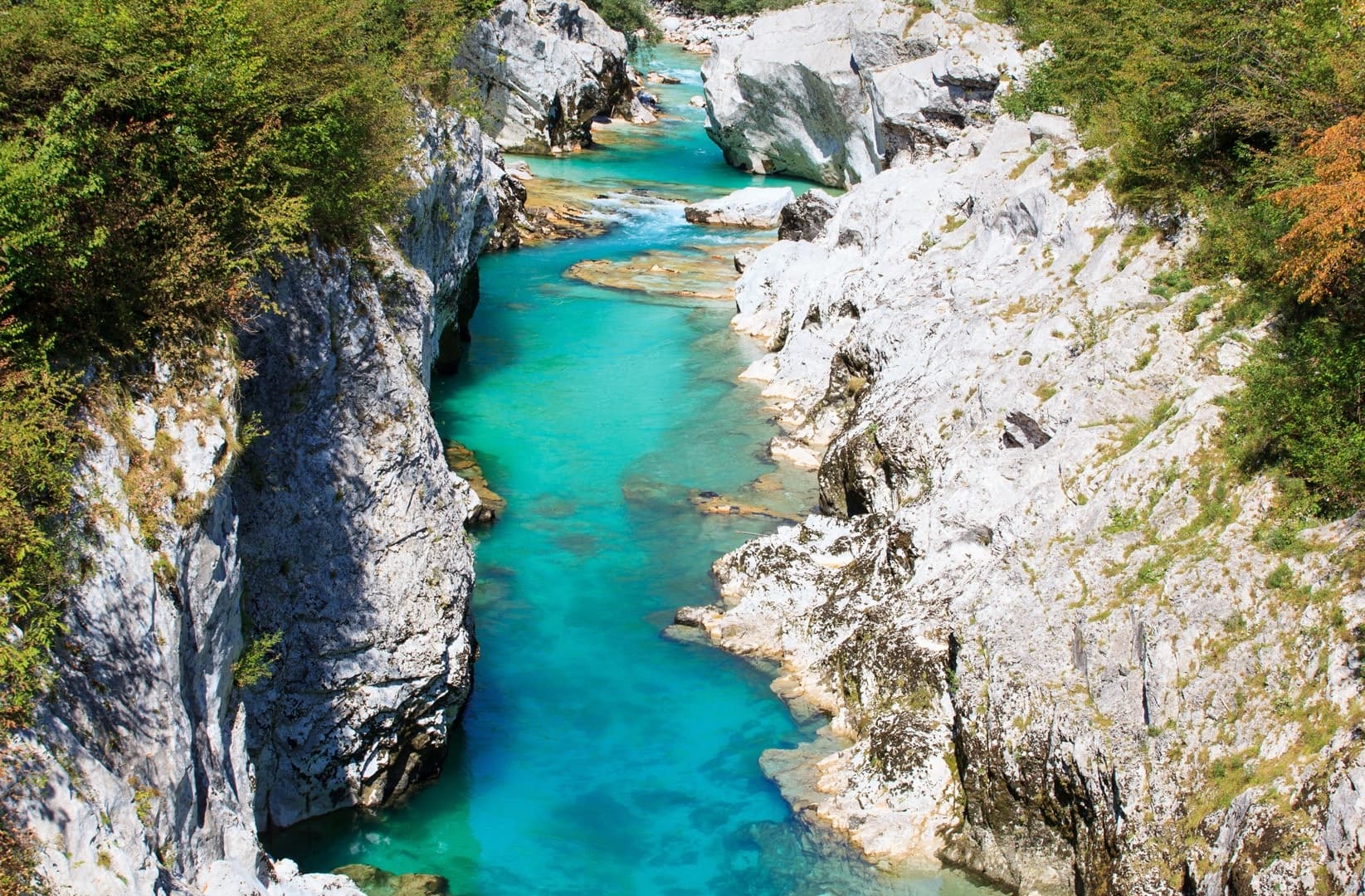 Soča River Valley in Triglavski Narodni Park: Emerald Waters and Alpine Canyons photo 1