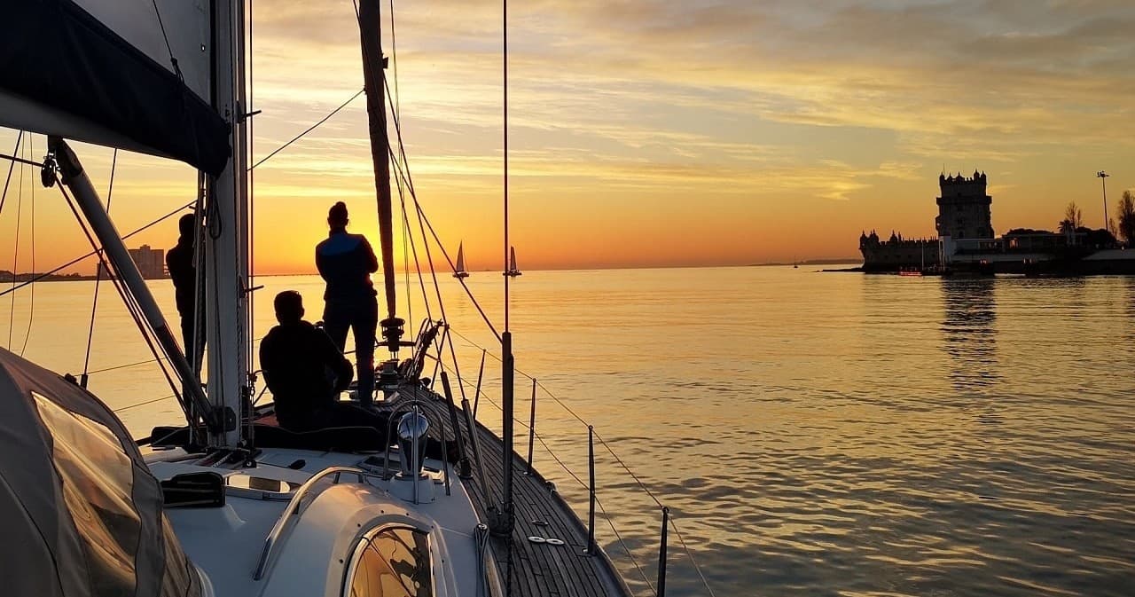 Sunset Sailing & City Tour with Top Ten Tours Lisbon