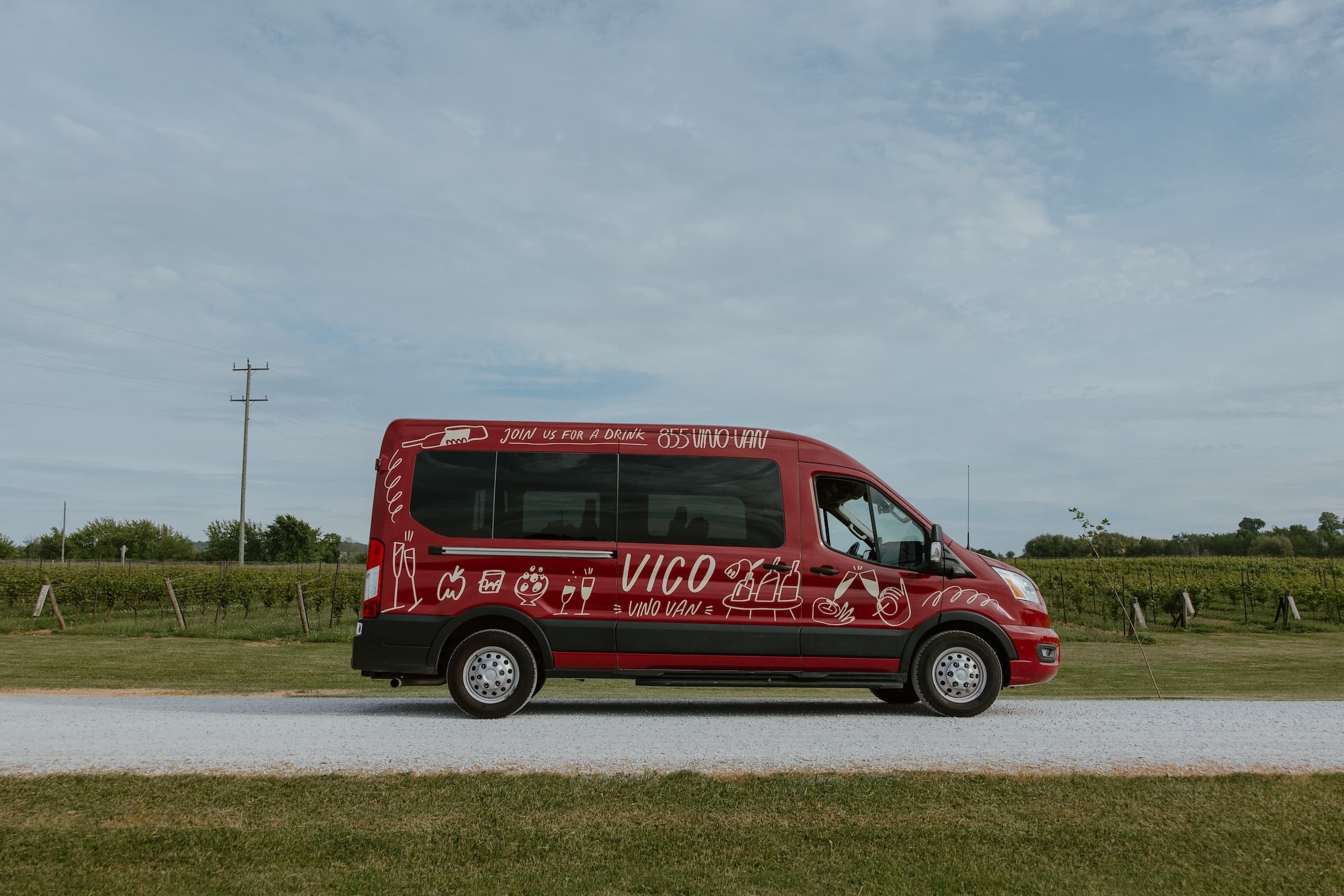 Water-Activities & Vico Vino Van in South Georgian Bay