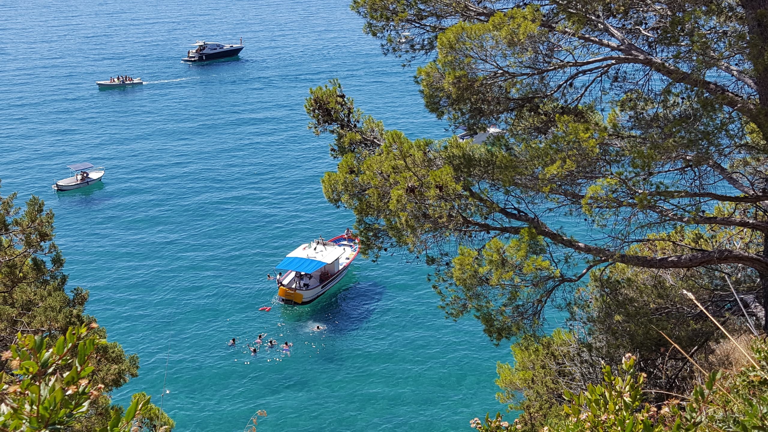 Riviera d'Ulisse Private Cruise: Gaeta to Sperlonga Grottos, Snorkel & Aperitivo