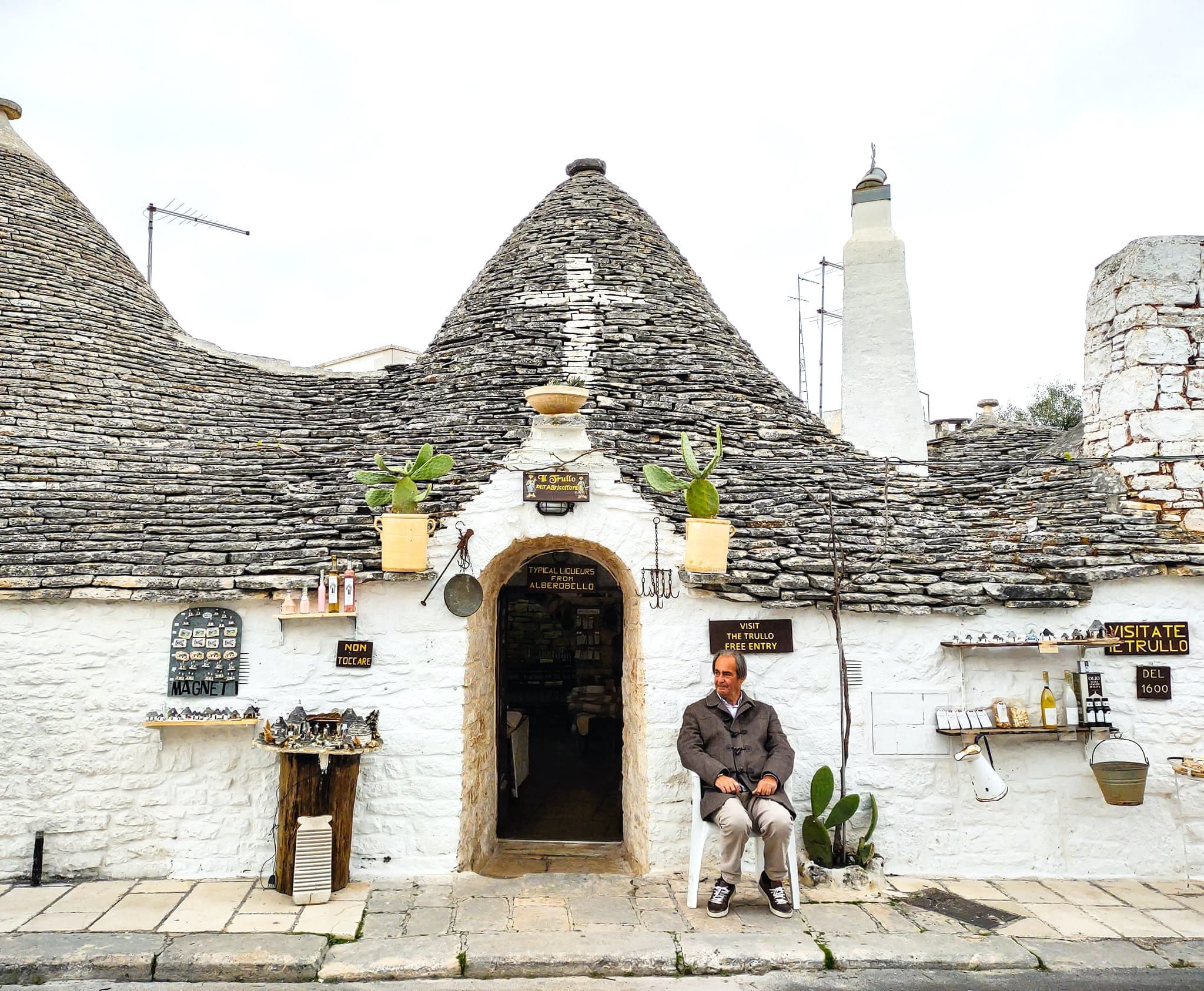 Half-Day Trip to Alberobello from Monopoli: Guided Trulli Tour photo 3