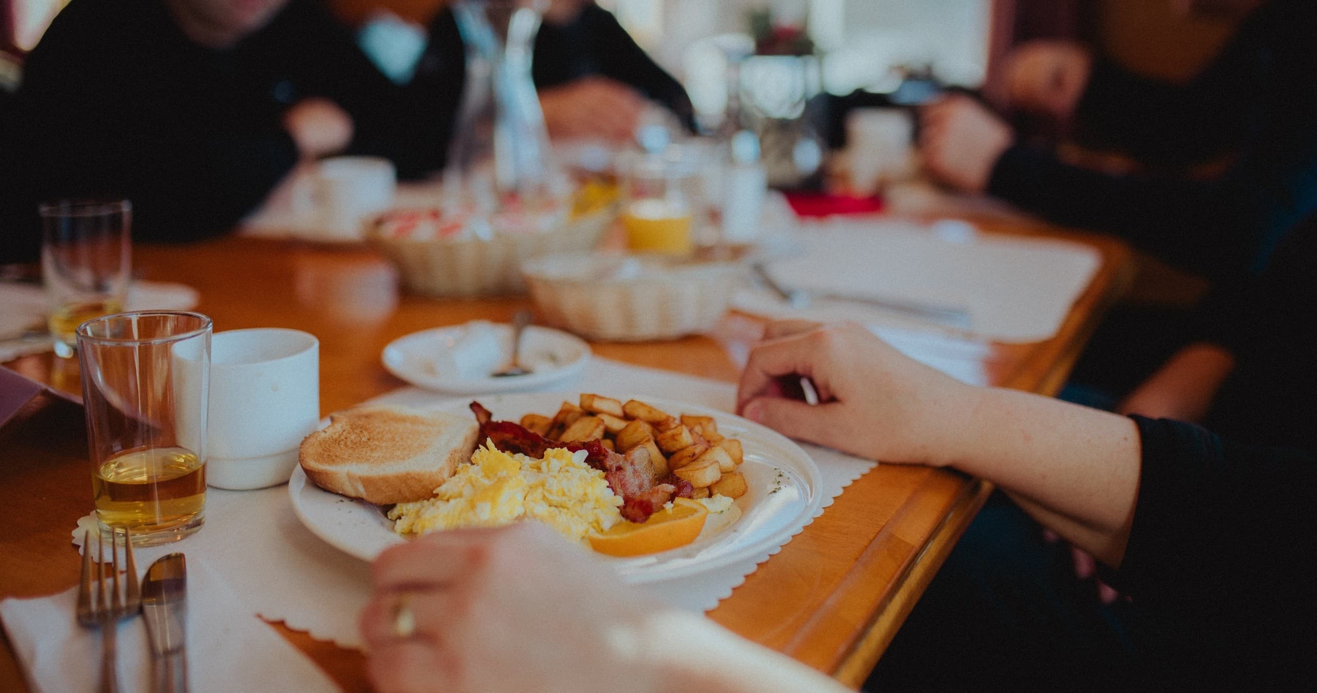 Cozy Brunch at Chalets Villégiature & Pourvoirie Daaquam