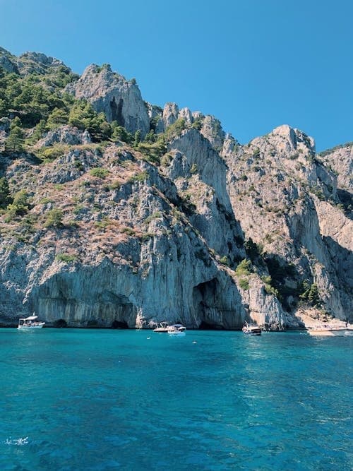Capri & Nerano Boat Tour with Sorrento Boat Trips
