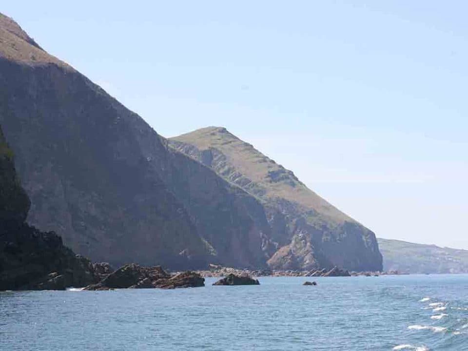 Exmoor Cliffs & Caves Cruise by Ilfracombe Coastal Cruises