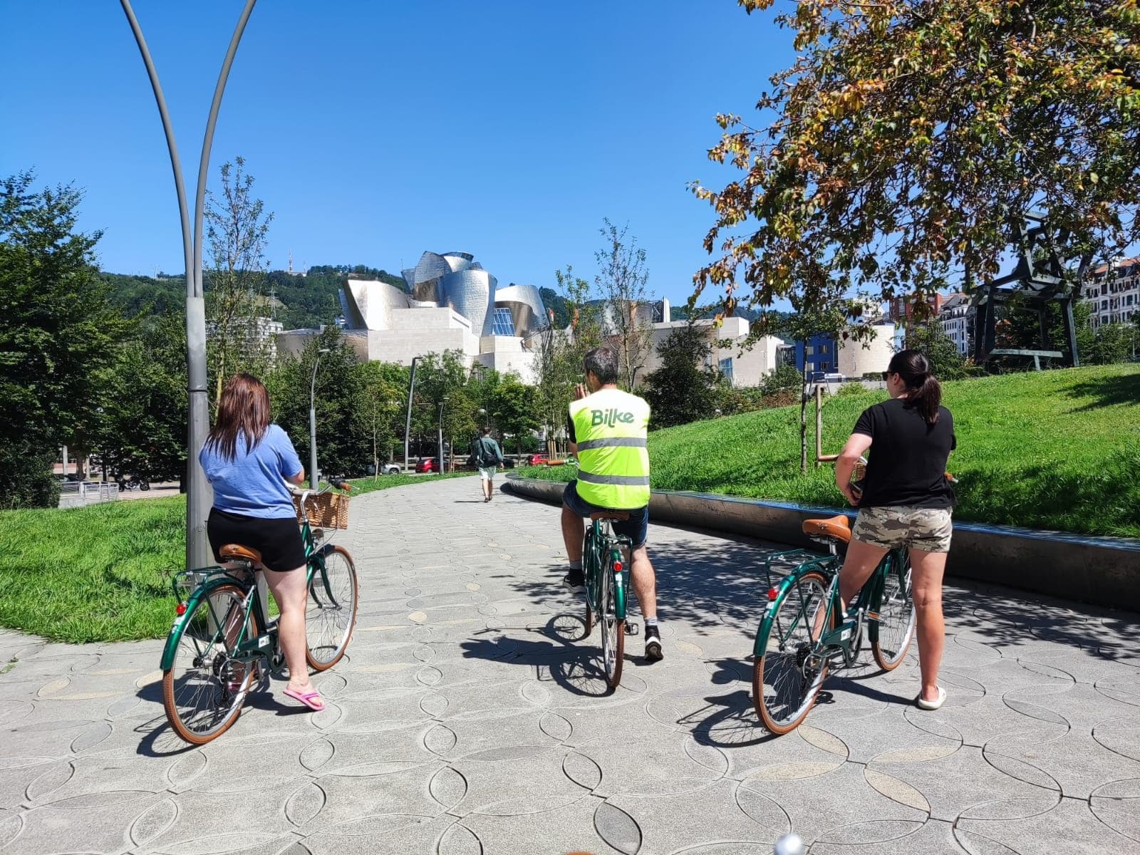 Classic Bike Tour Through Bilbao with Bilke Bilbao S.L.