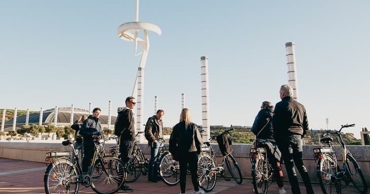 Mountain E-Bike Tour with Green Bikes Barcelona in Ciutat Vella