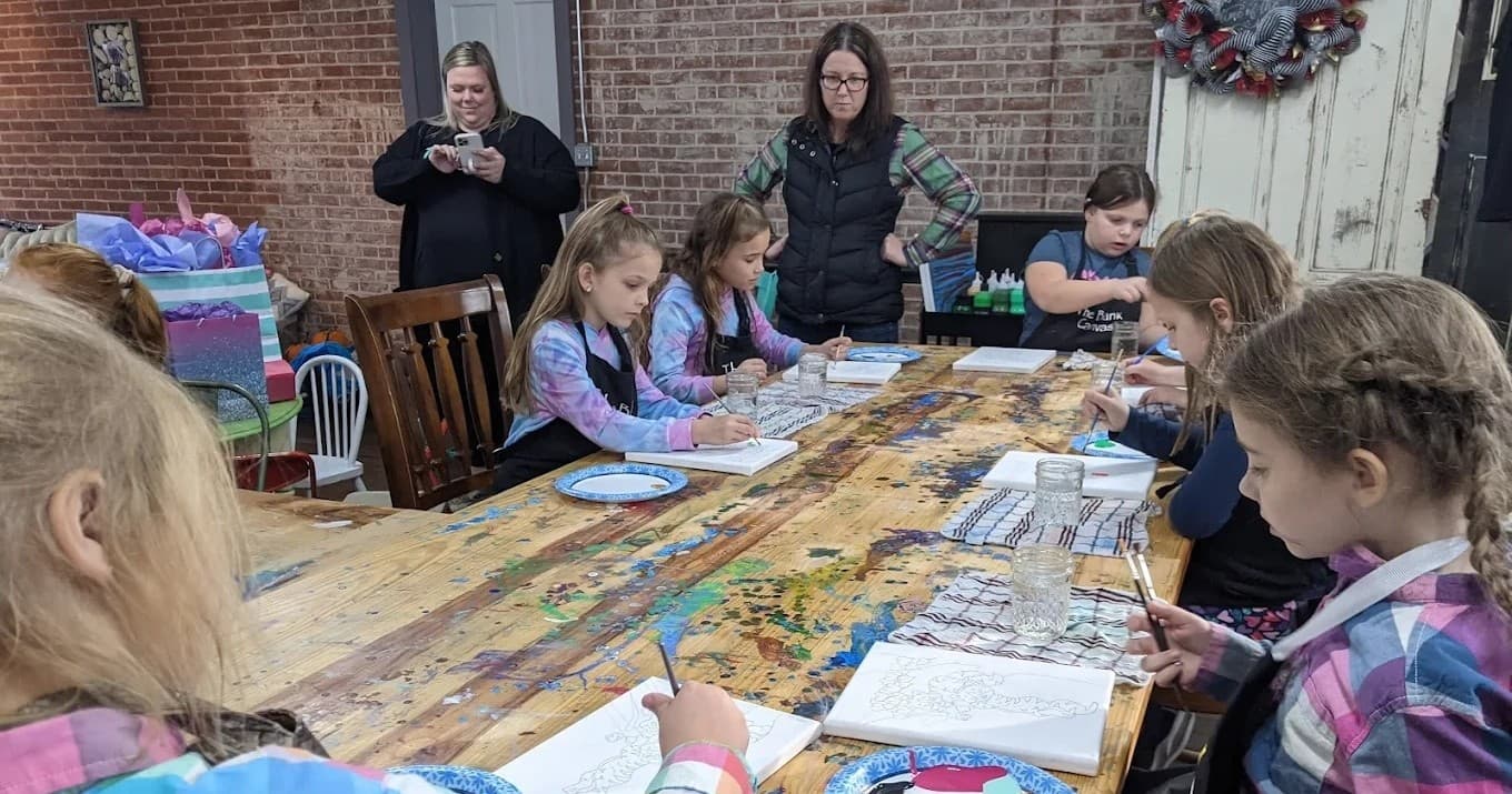 Creative Art Experiences at The Blank Canvas Gallery & Studio in Hermann