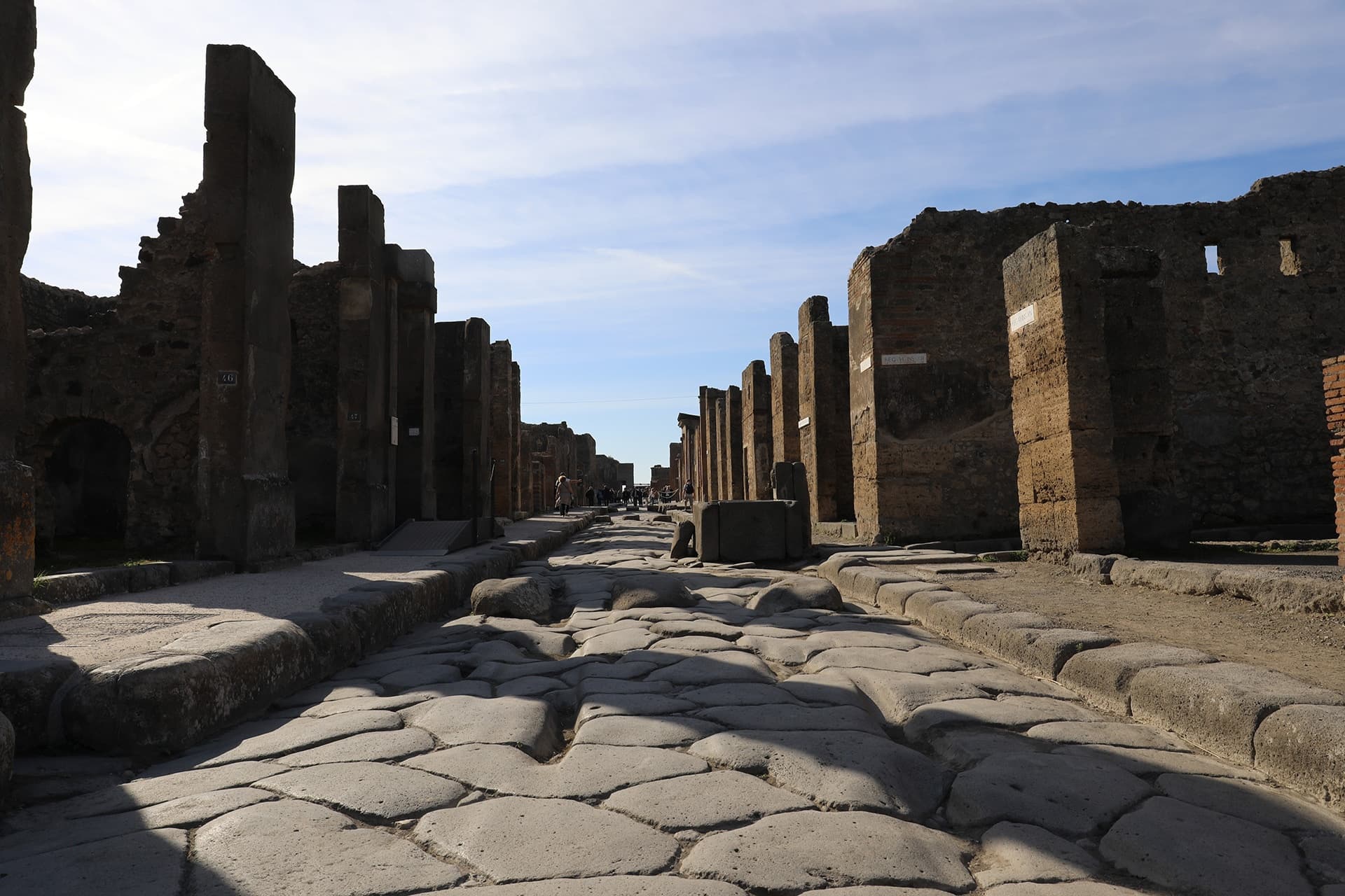 Walk Pompeii and Hike Vesuvius: All-Inclusive Day Trip from Sorrento photo 1