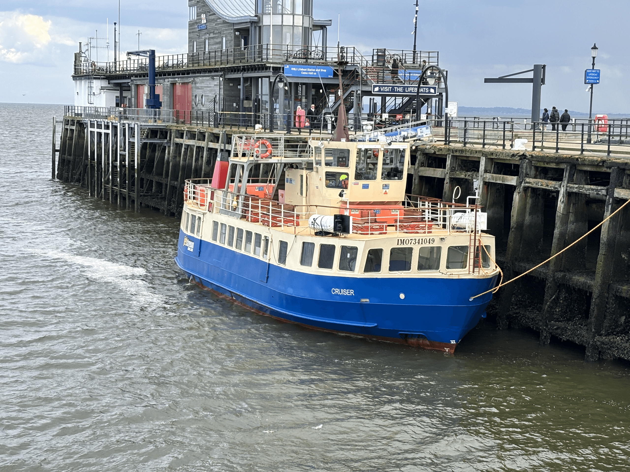 Water-Activities: Jetstream Tours from Queenborough to Southend