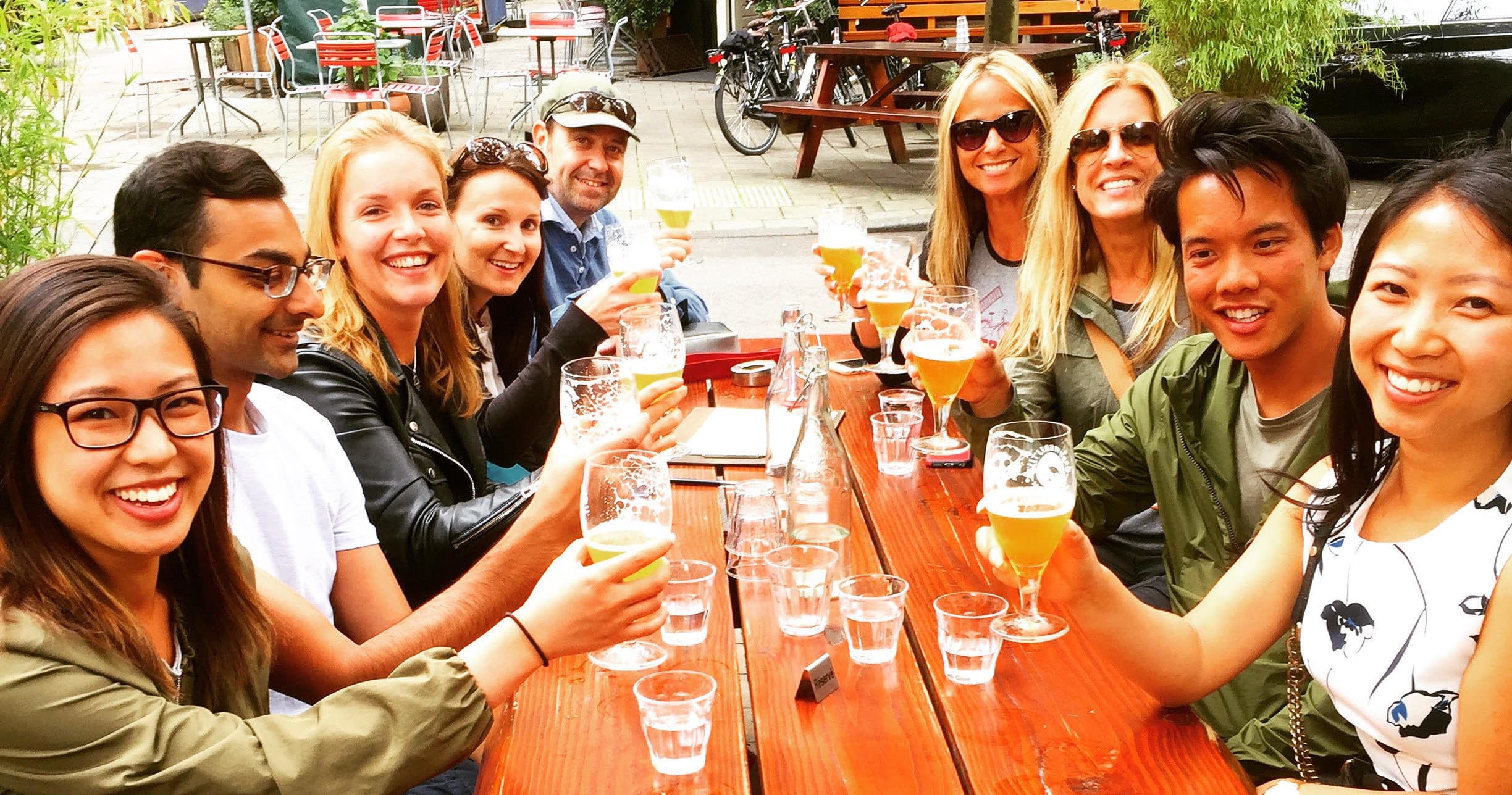 Explore Amsterdam’s Historic Heart on a Spanish-Language Bike Tour