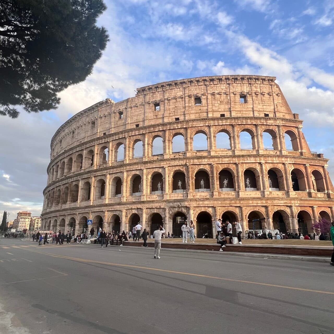 Rome in a Day: Colosseum, Vatican & Trevi Private Tour