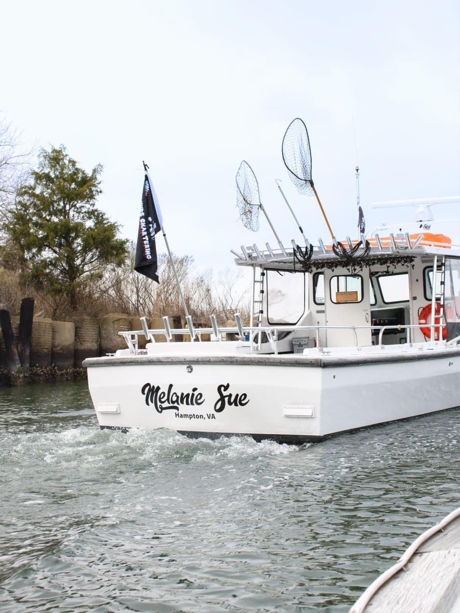 Farewells on the Chesapeake: Private Ashes at Sea with Four Winds Chartering