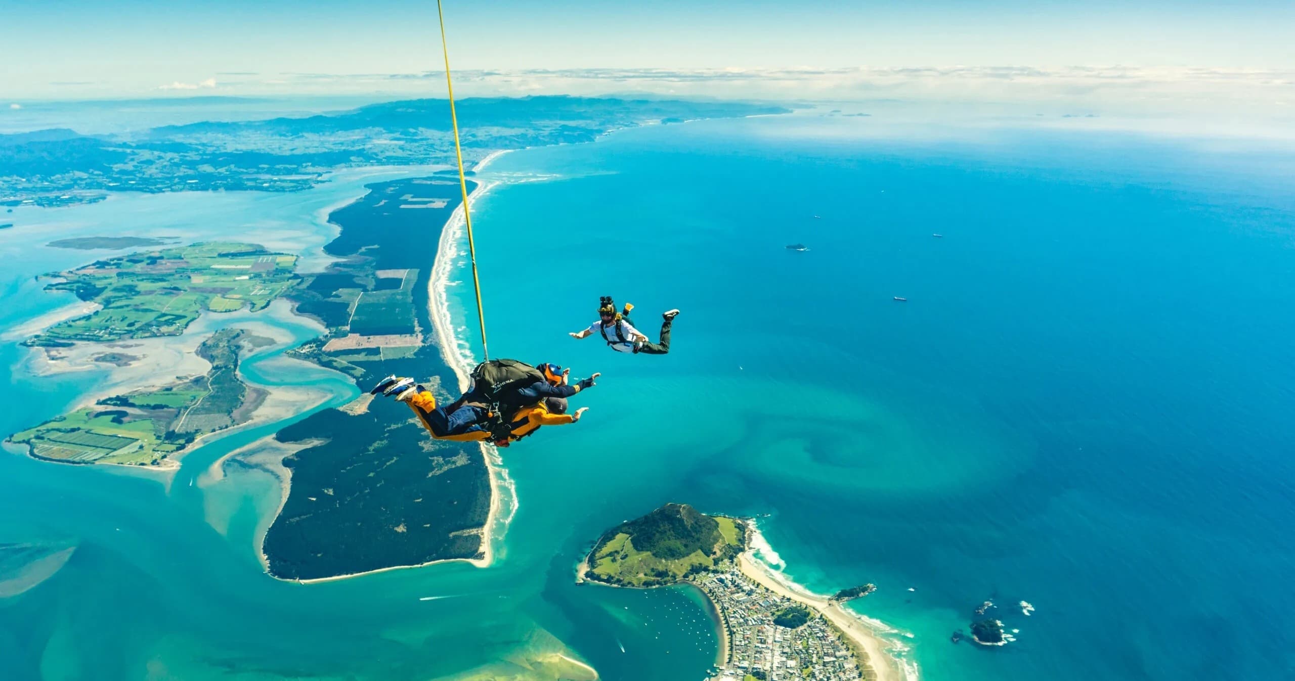 Skydiving Thrills at Skydive Tauranga 12,000ft Jump