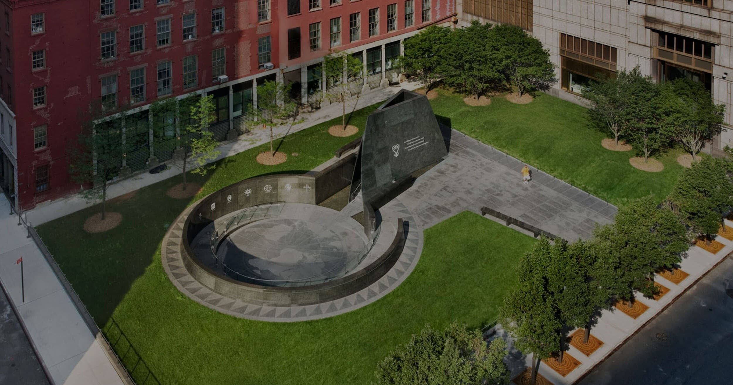 Historical Walking Tour with Kaissa Tours in Manhattan