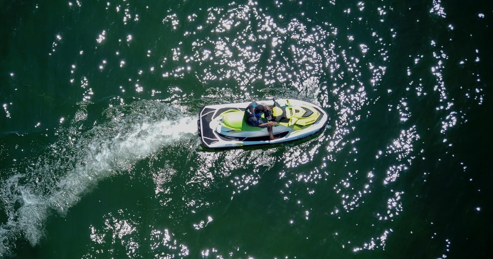Jet Ski Adventures at Lake Simcoe with Lake Simcoe Watersport Rentals