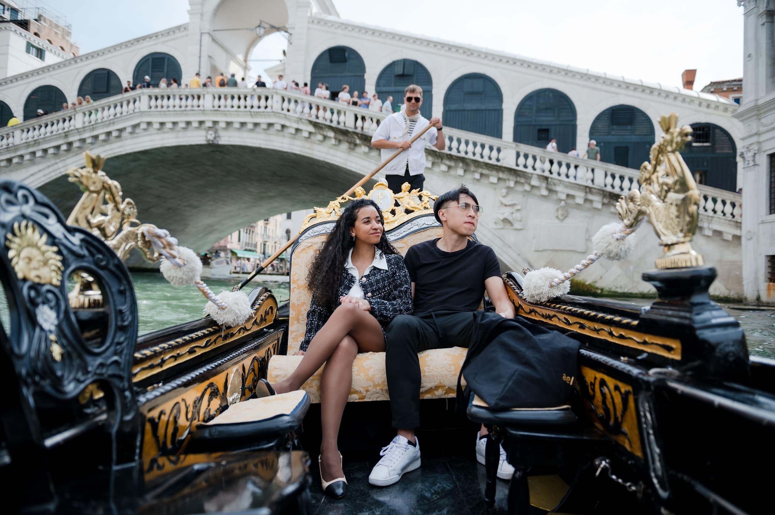 Capture Venice’s Charm: Private Gondola Photoshoot Adventure