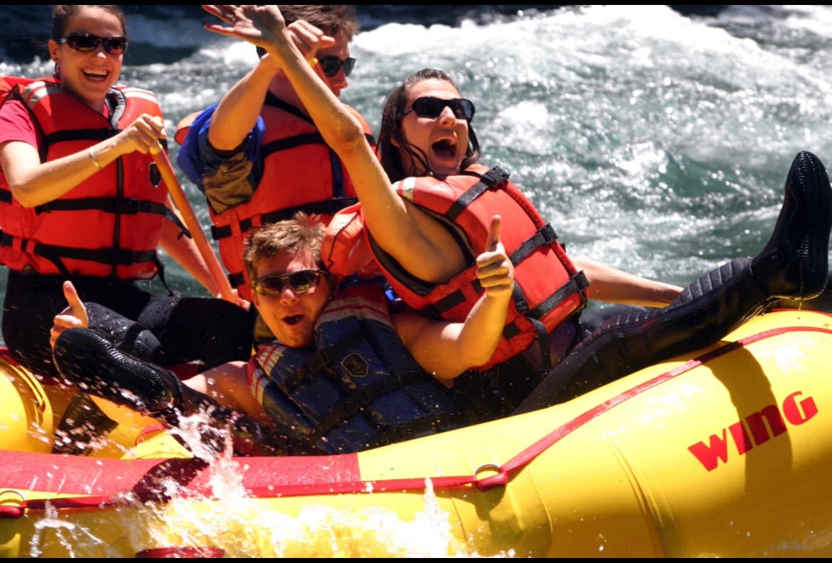 Deschutes 1-Day Adventure: Classic Whitewater Run from Maupin, OR