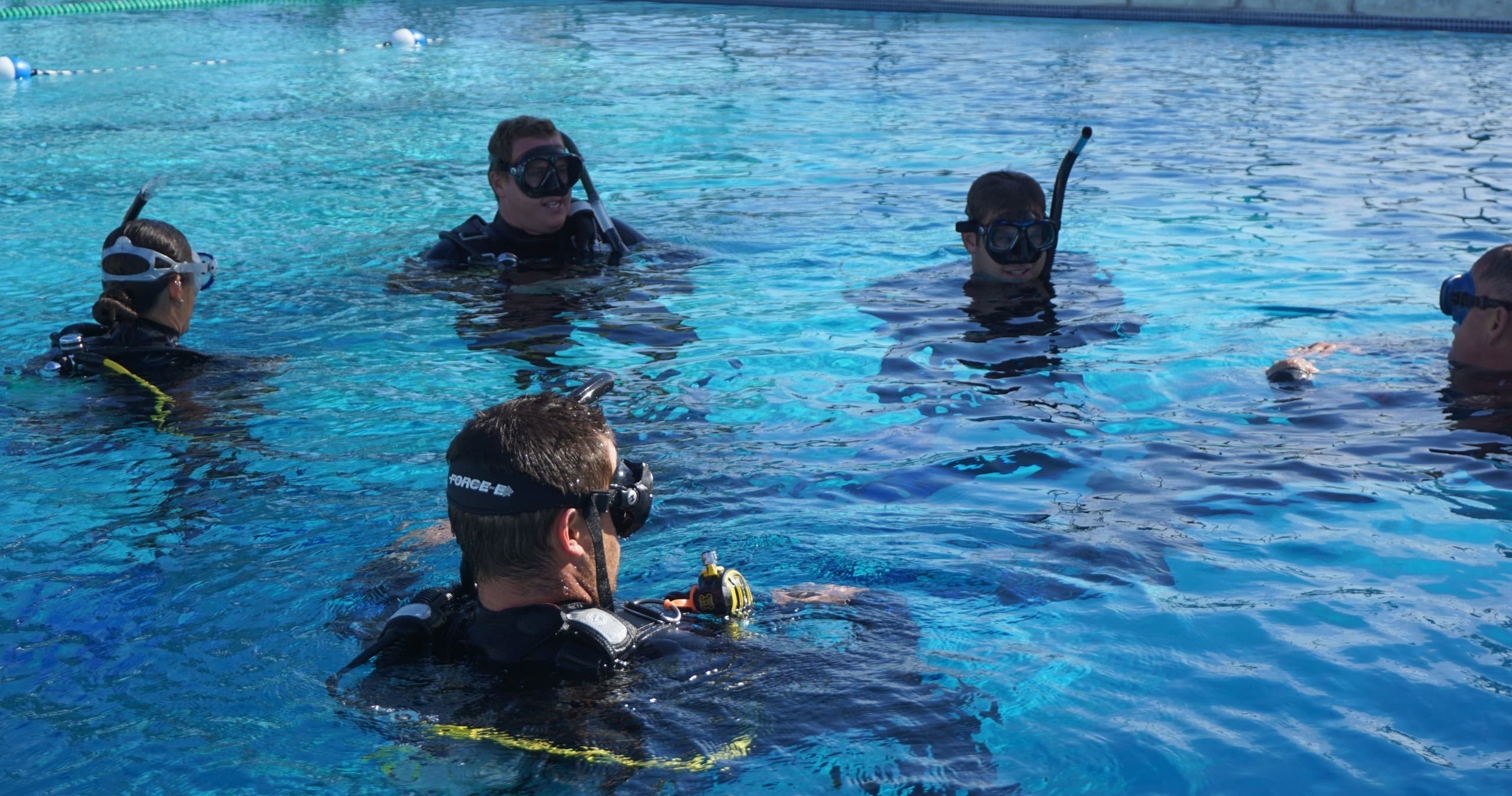 Learn to Scuba Dive in Boca Raton: 4-Day Open Water Certification with Force-E photo 1