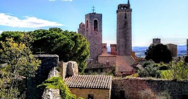 Italian Journey: Private Siena, San Gimignano & Monteriggioni with Keys of Italy