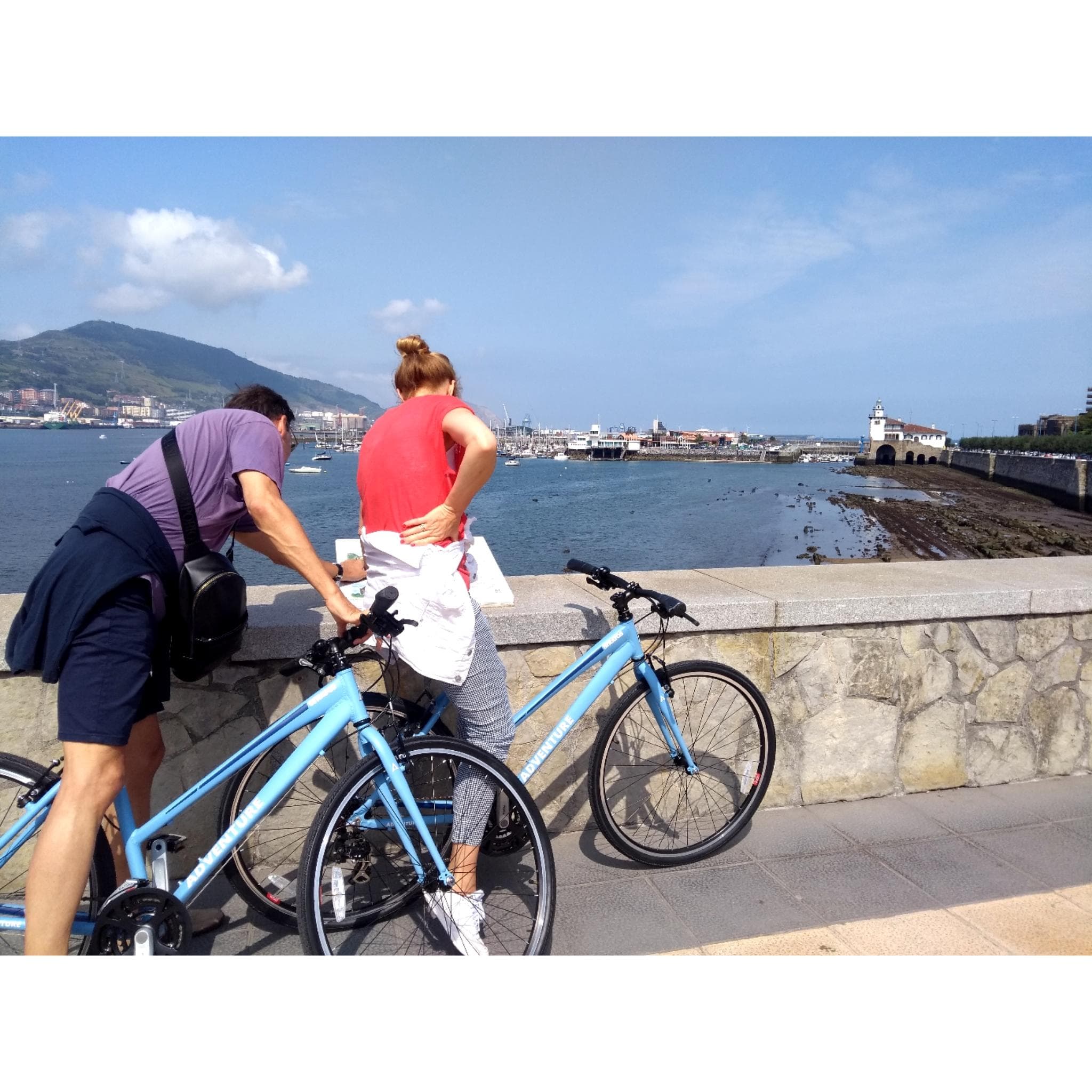 Bike Rental Highlights with Free Spirit Bilbao in Getxo