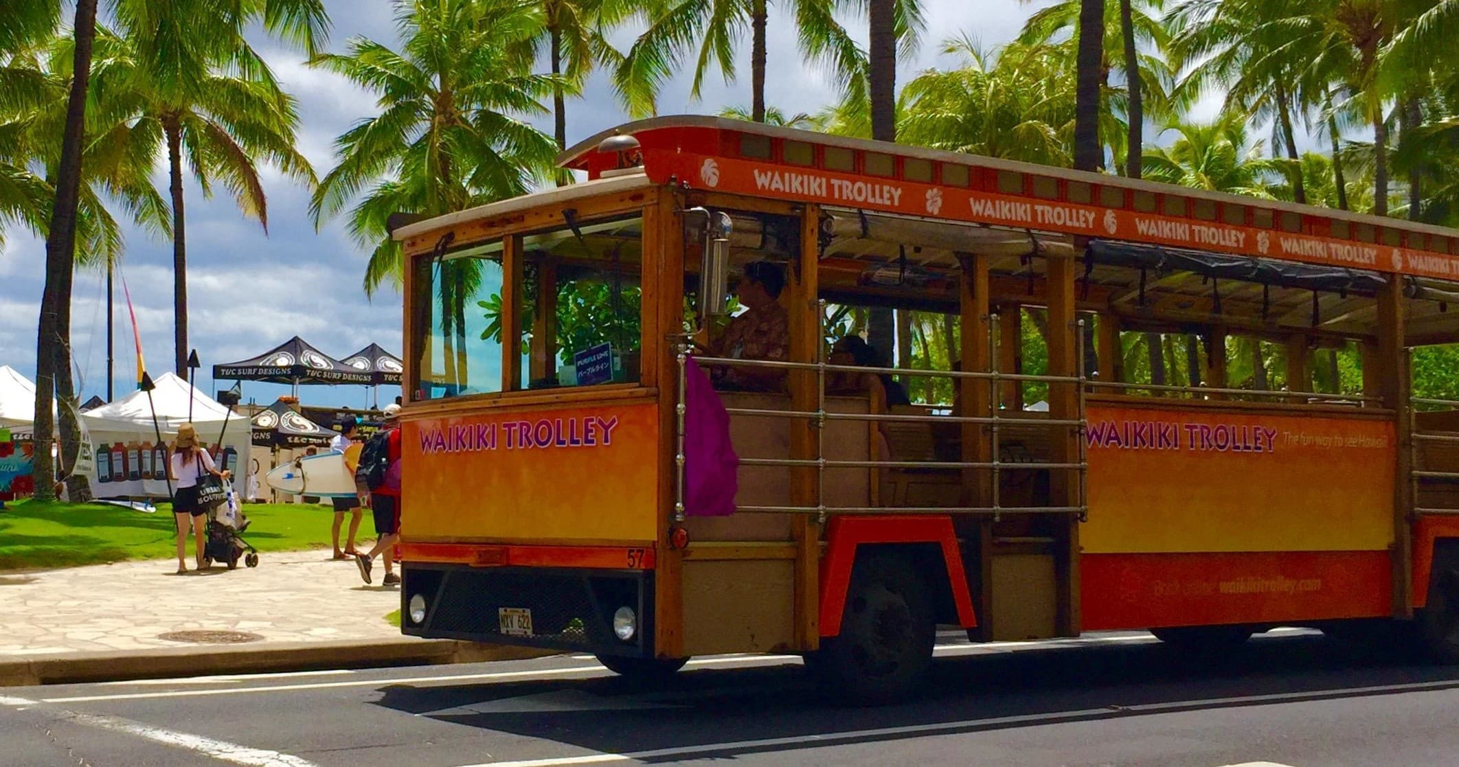 Bus Tour in Honolulu, Hawaii