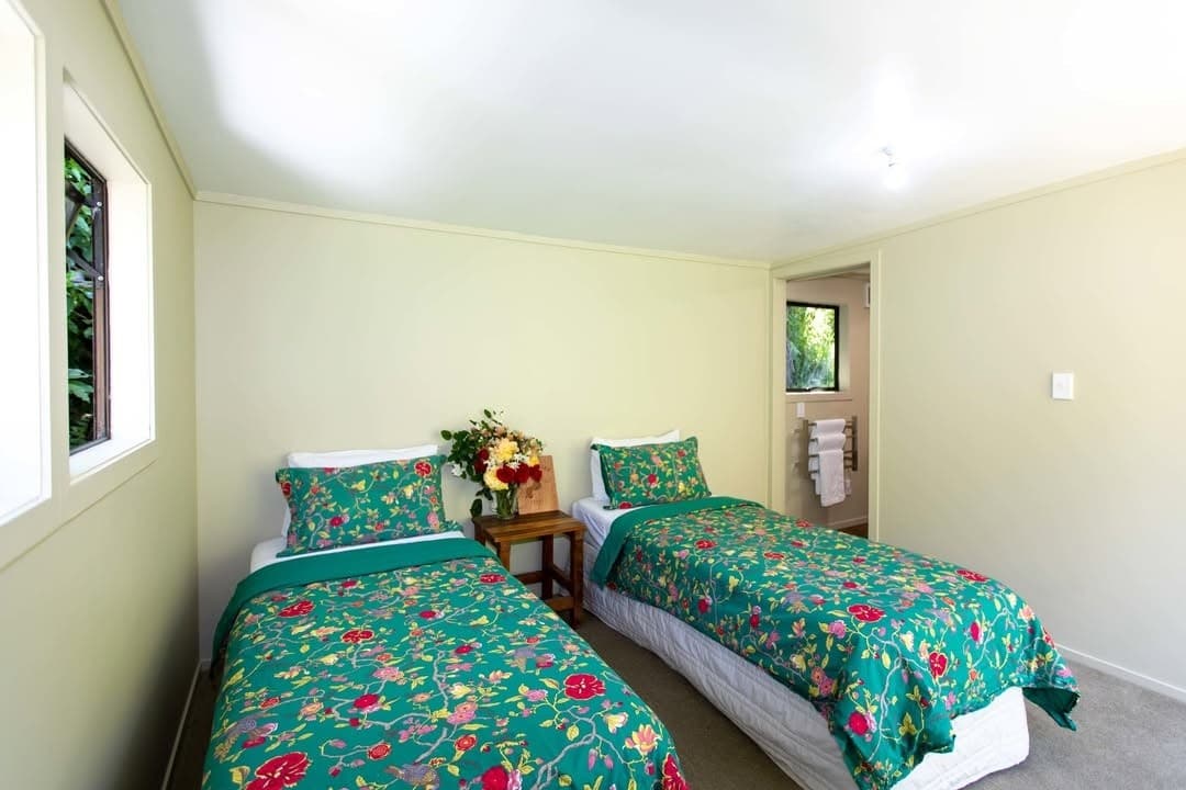 Send It Grade 5 Whitewater Rafting & Lodge Package Near Taihape photo 4