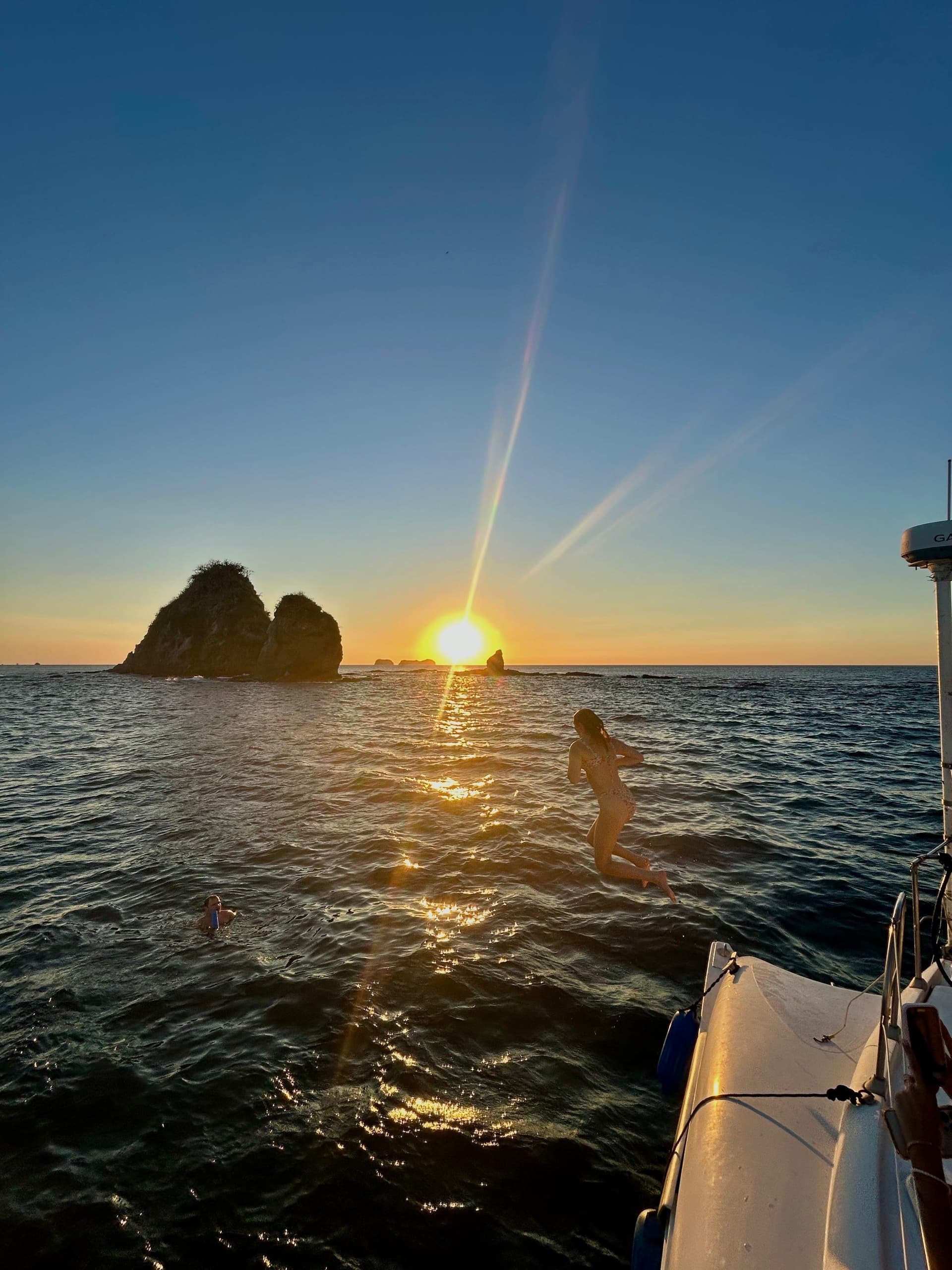 Sunset Sailing Aboard Zafira: Potrero Catamaran Cruise, Guanacaste photo 1