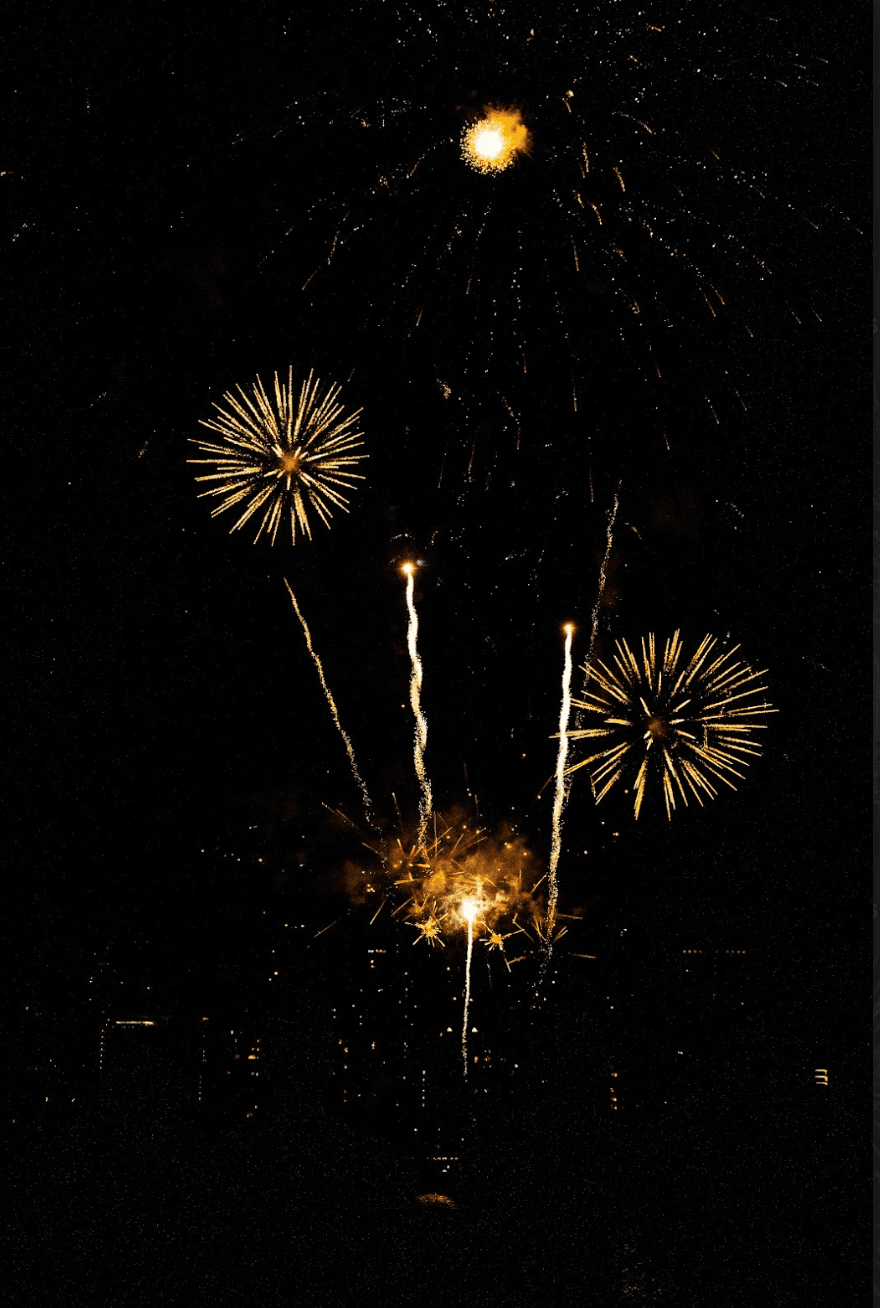 Twilight Harbor Fireworks Cruise in Honolulu: One-Hour Sails from Ala Moana photo 1